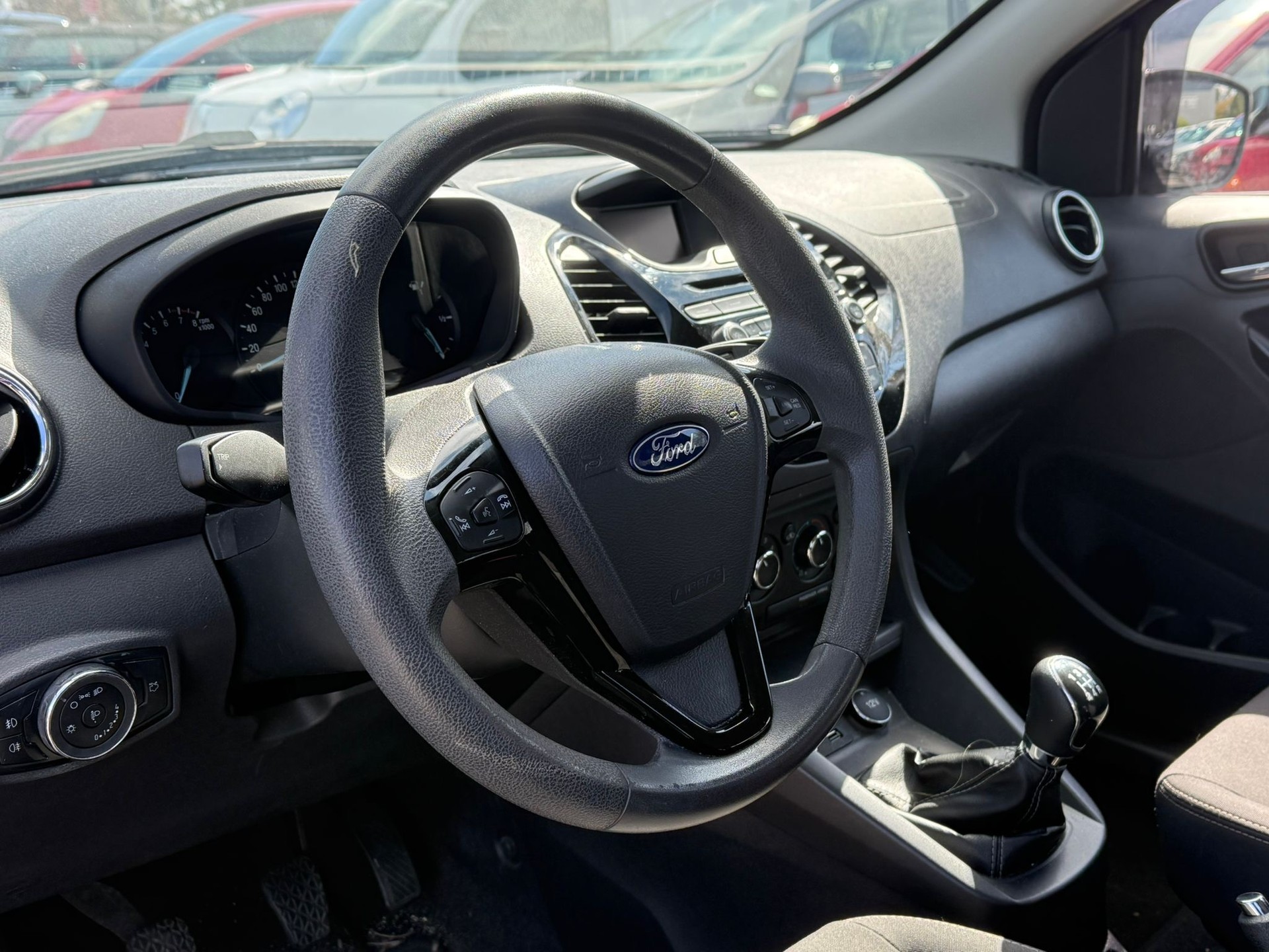 FORD KA+ 1.2 Ti-VCT Cool&Sound-image-11