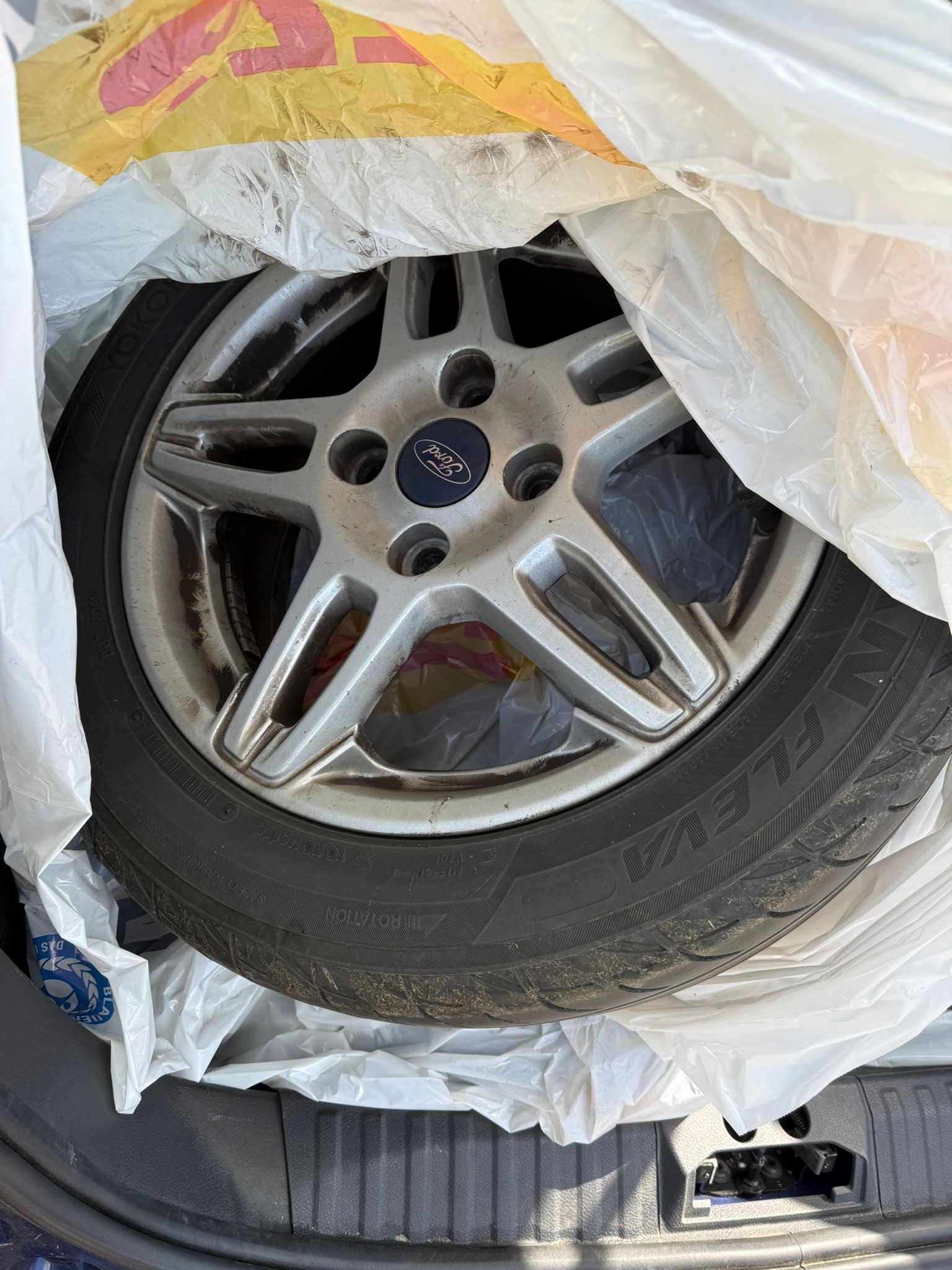 FORD KA+ 1.2 Ti-VCT Cool&Sound-image-8