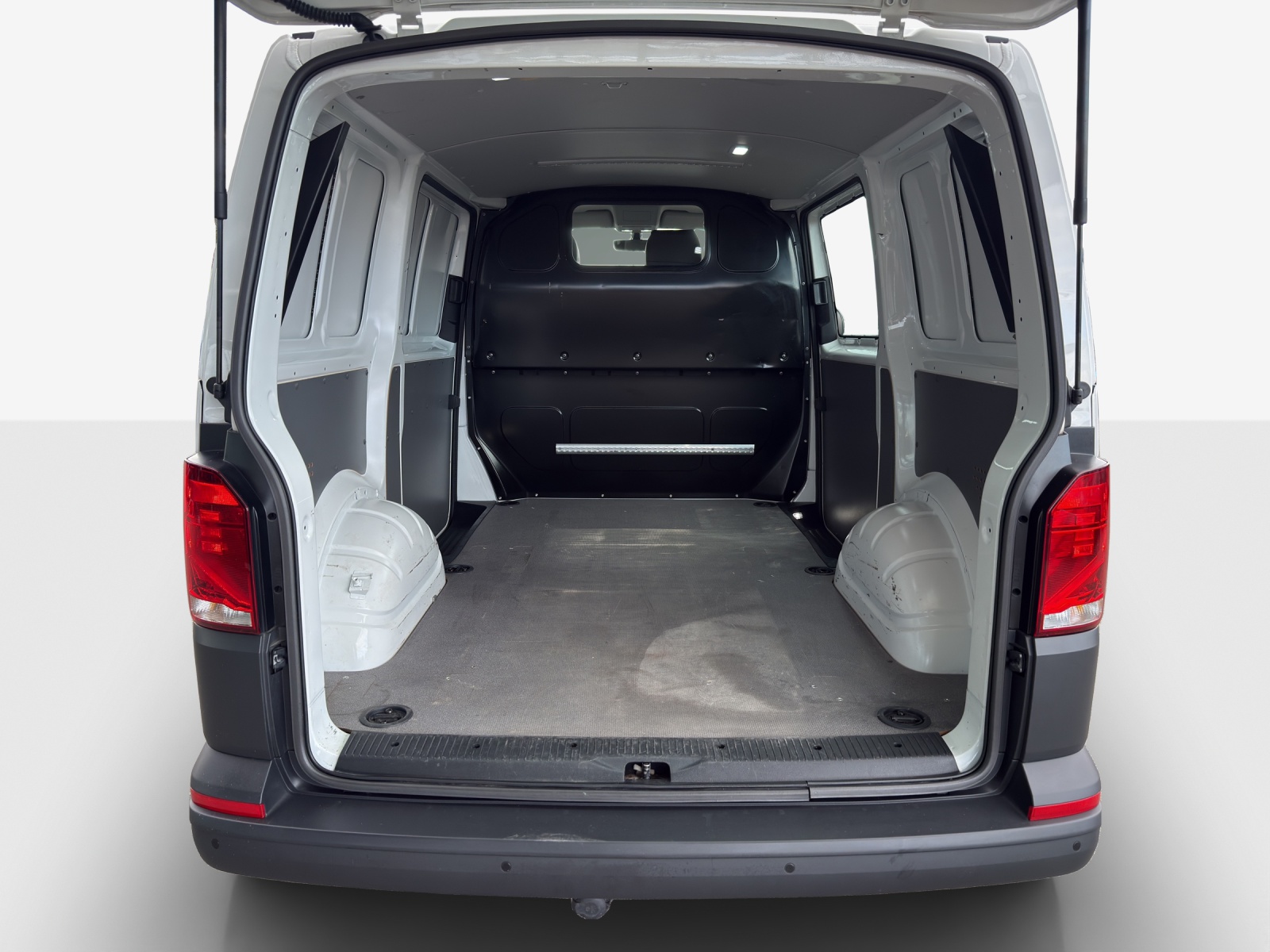 VW T6.1 2.0 TDI 4Motion-image-12