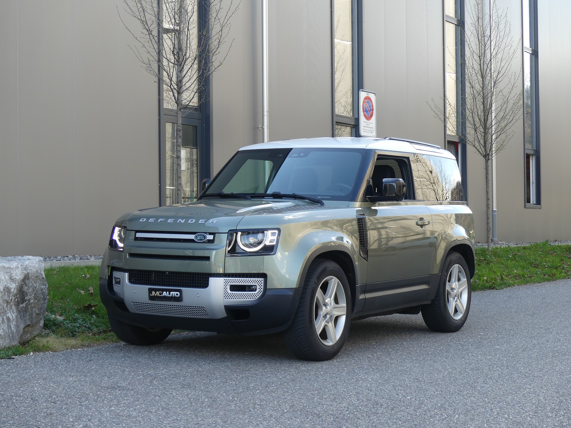 LAND ROVER Defender90 I6 250 X-D SE-image-7