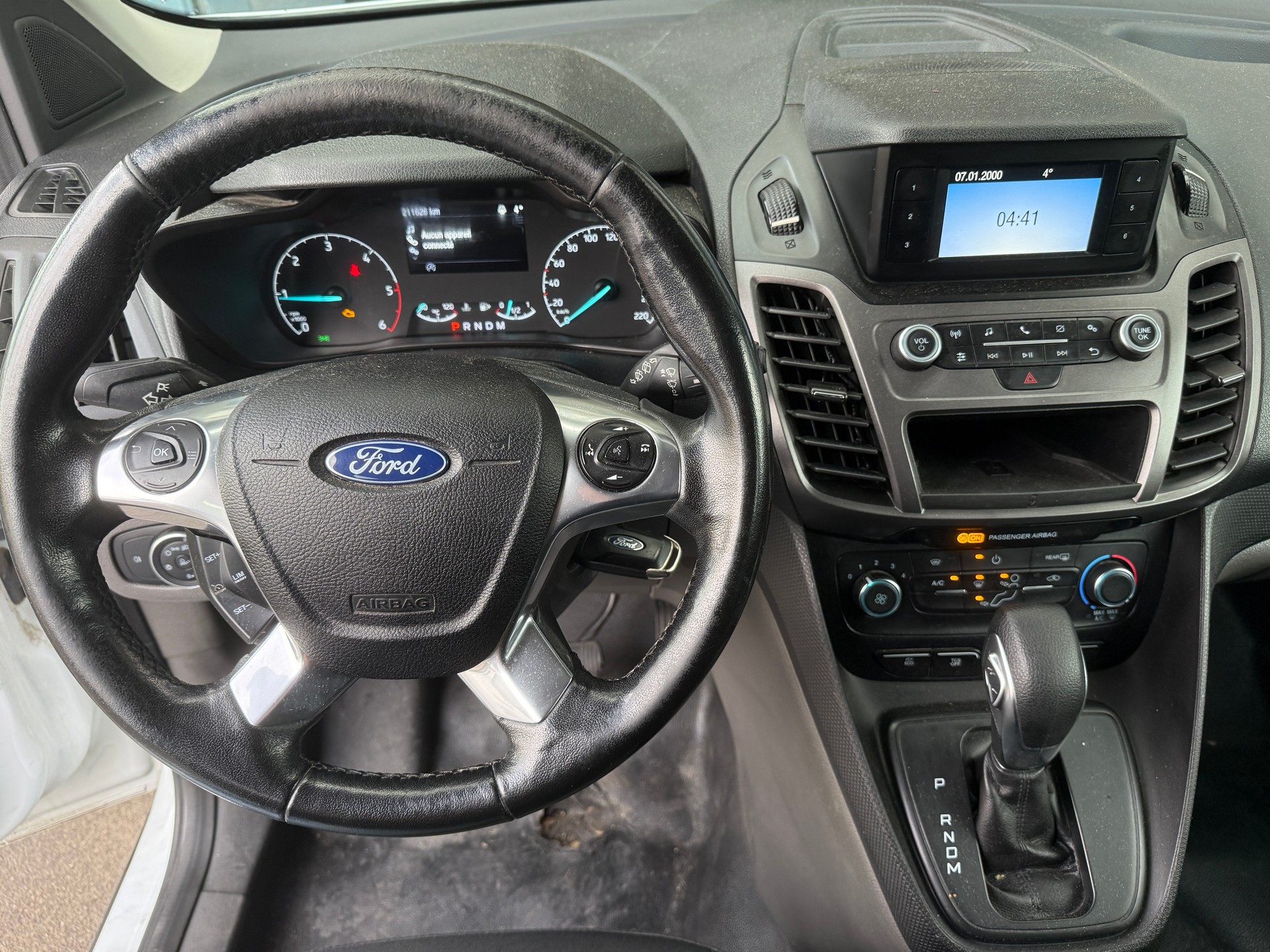 FORD Transit Connect Van T230 DCIV 1.5 EcoBlue Ambi. A-image-8