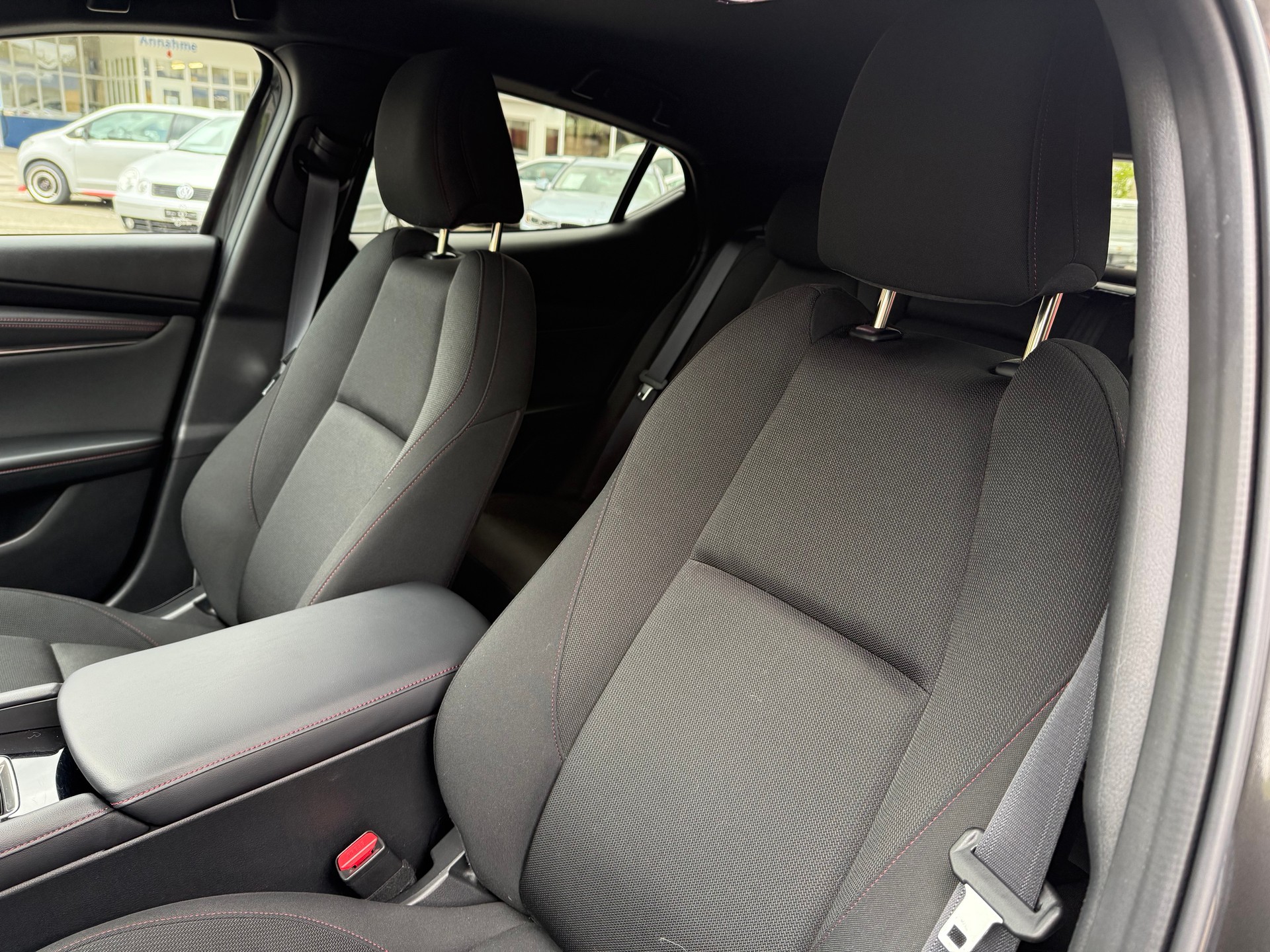 MAZDA 3 Hatchback SKYACTIV-X M Hybrid 186 Homura Automat-image-7