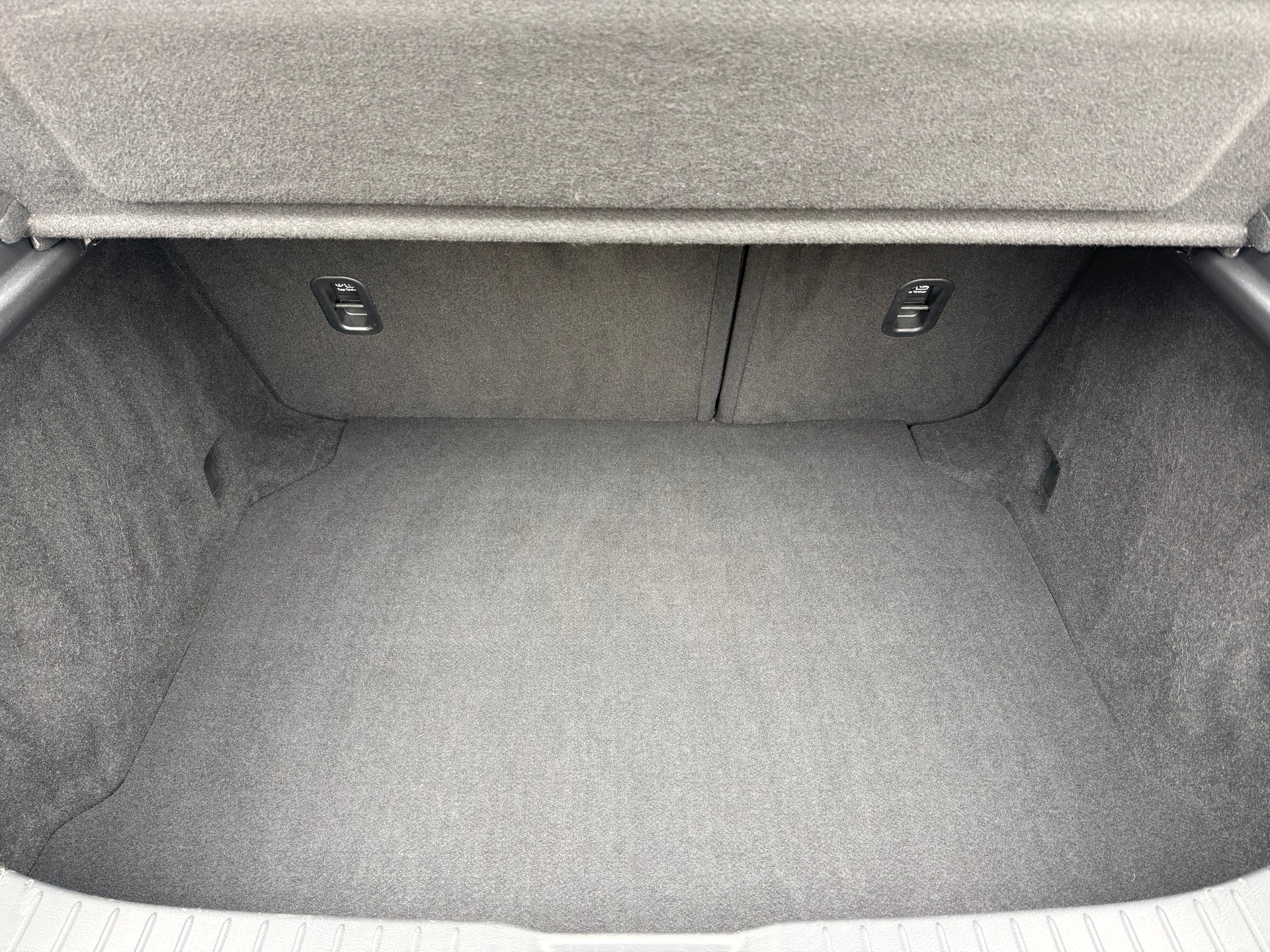MAZDA 3 Hatchback SKYACTIV-X M Hybrid 186 Homura Automat-image-9