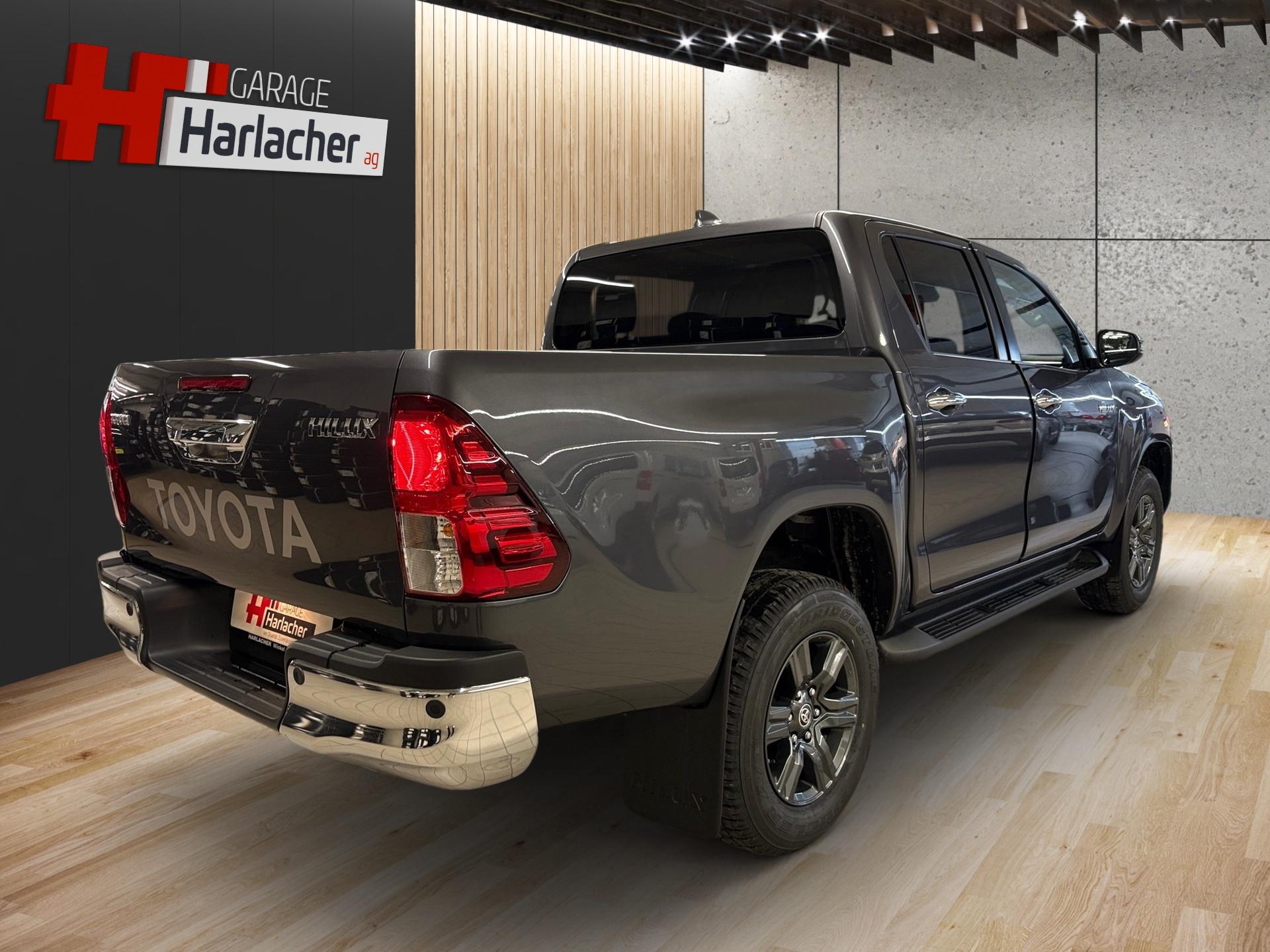 TOYOTA Hilux Double Cab.-Pick-up 2.4 D-4D 150 Style-image-4