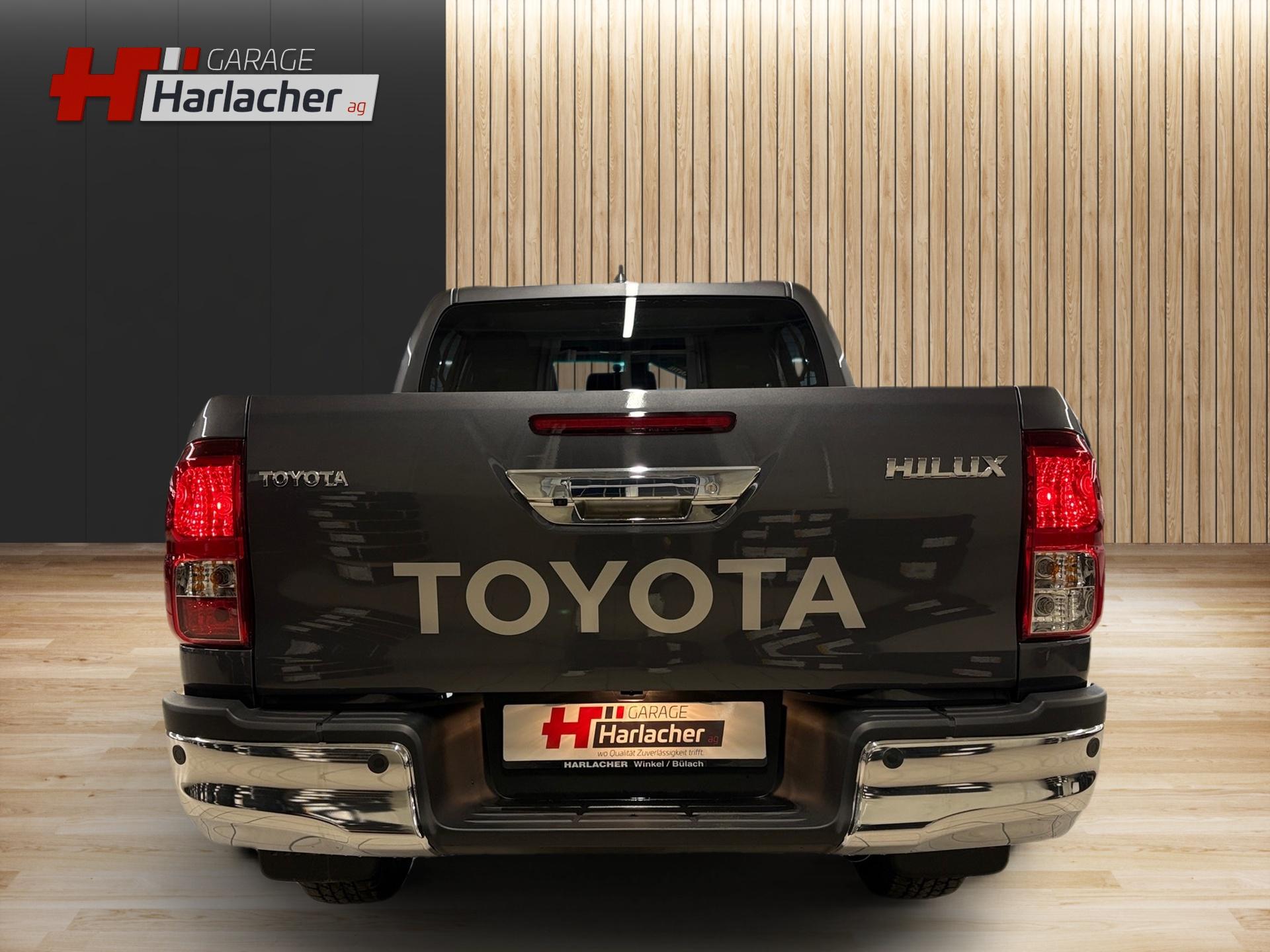 TOYOTA Hilux Double Cab.-Pick-up 2.4 D-4D 150 Style-image-5