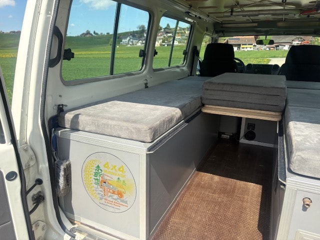 TOYOTA HZJ 78 Buschtaxi-image-8