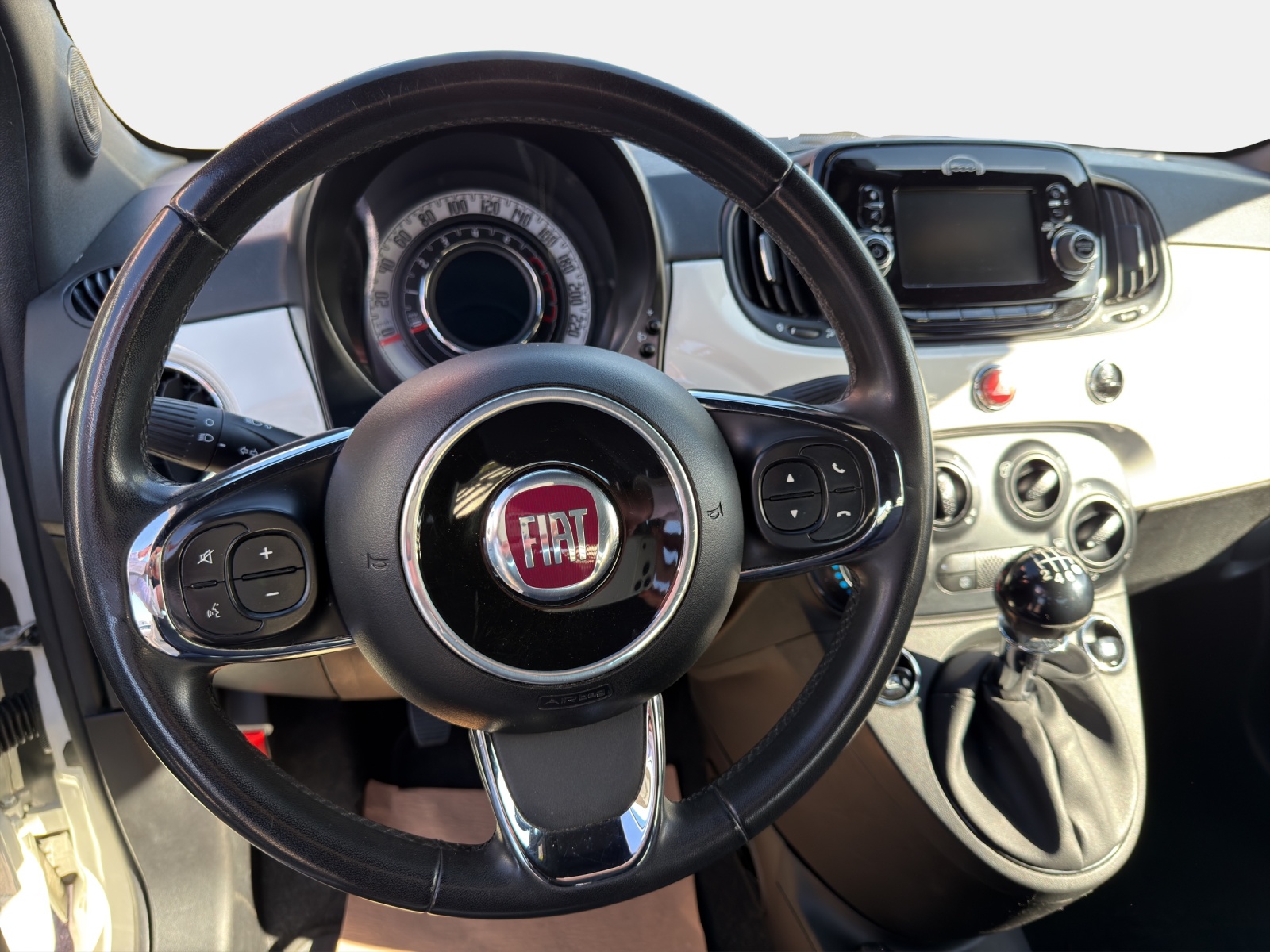 FIAT 500 1.0/70 Hybrid Cult-image-11