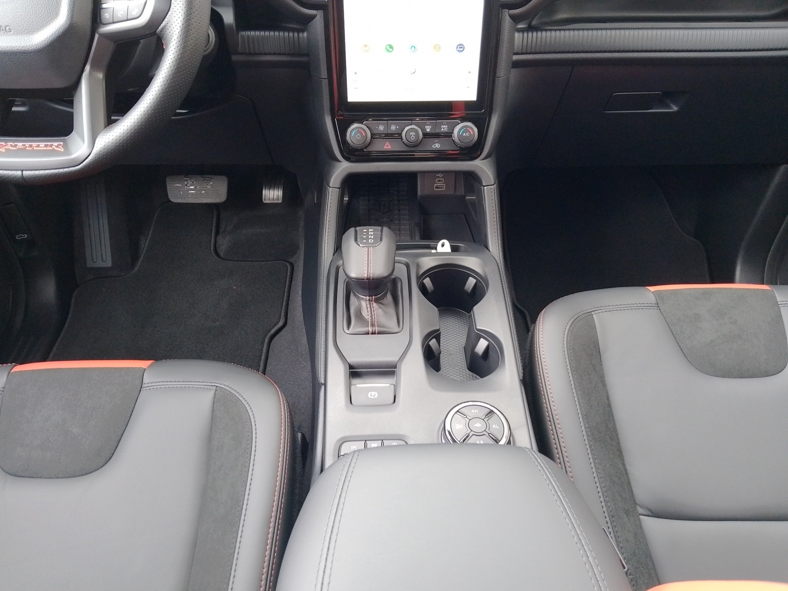 FORD Ranger Doppel Kabine Pick-up 3.0 EcoBoost 4x4 Raptor 292 PS-image-10