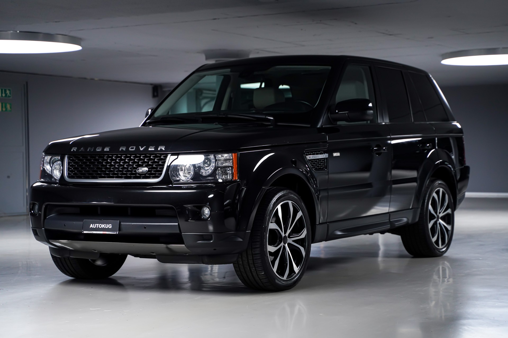 LAND ROVER Range Rover Sport 3.0 TDV6 Autobiography Automatic-image-0