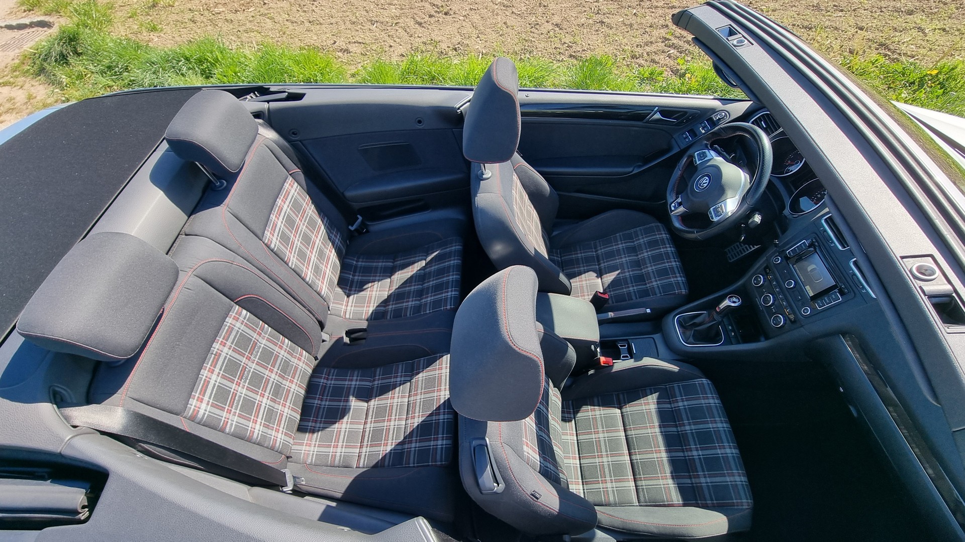 VW 2.0 TSI GTI-image-10