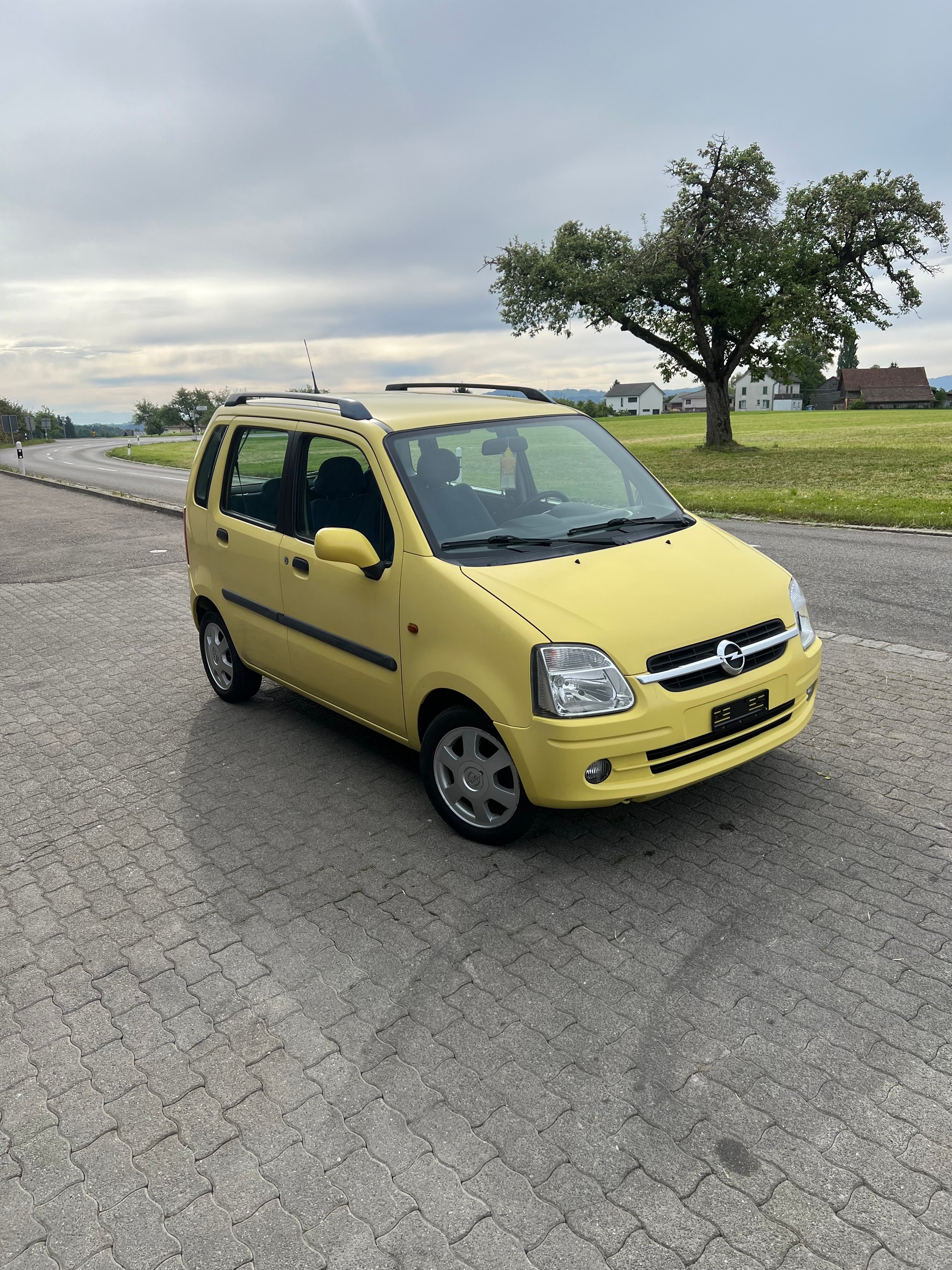 OPEL Agila 1.2 16V Comfort-image-1