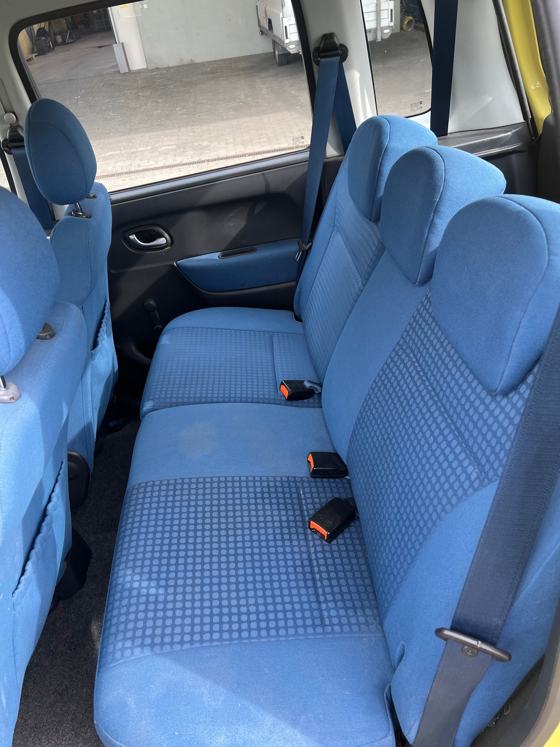 OPEL Agila 1.2 16V Comfort-image-6