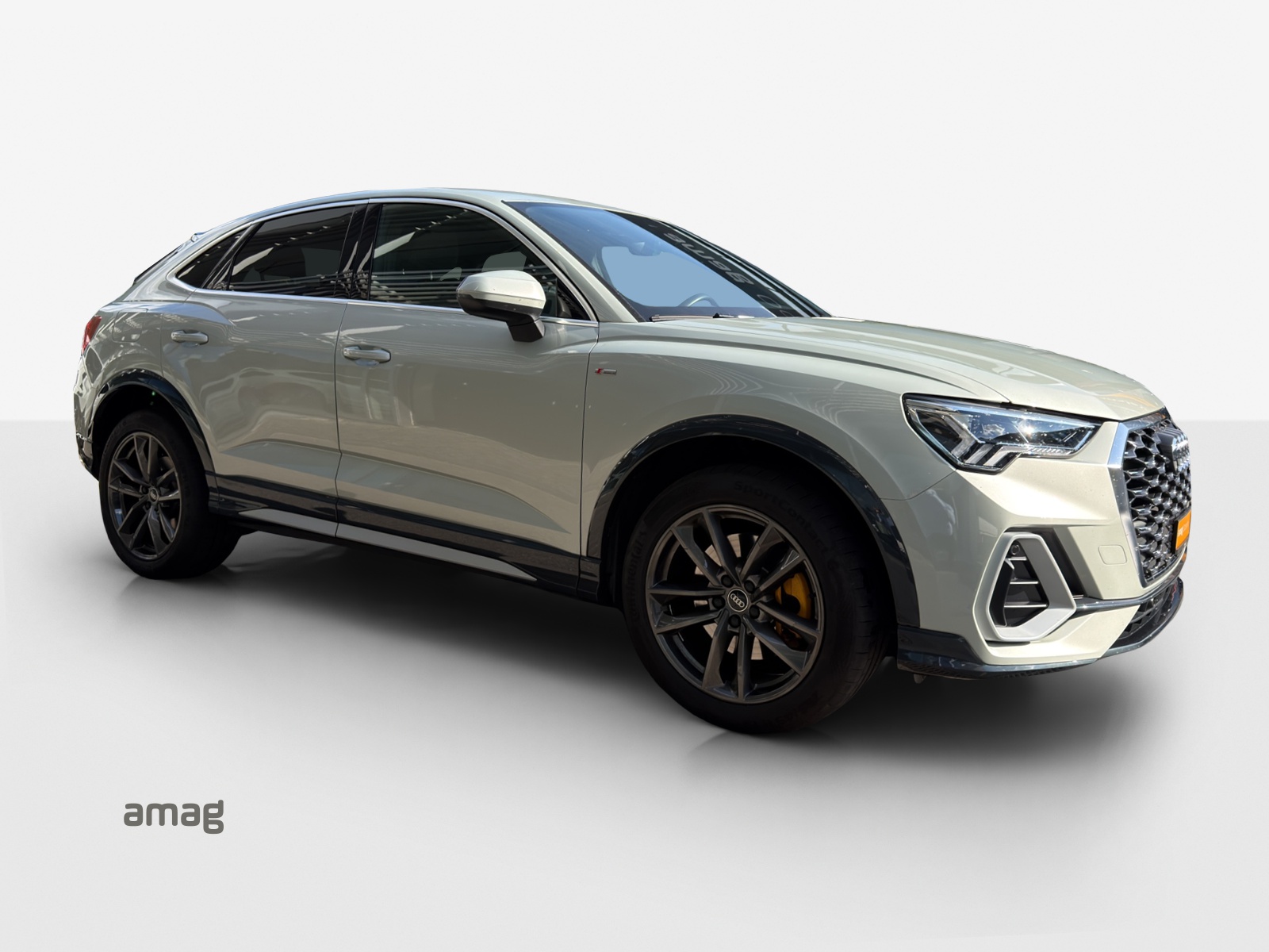 AUDI Q3 Sportback 45 TFSI e S line S-tronic-image-6