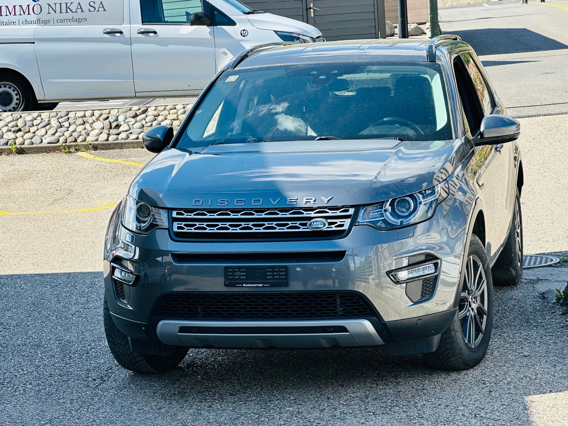 LAND ROVER Discovery Sport 2.0 TD4 HSE Luxury AT9-image-1