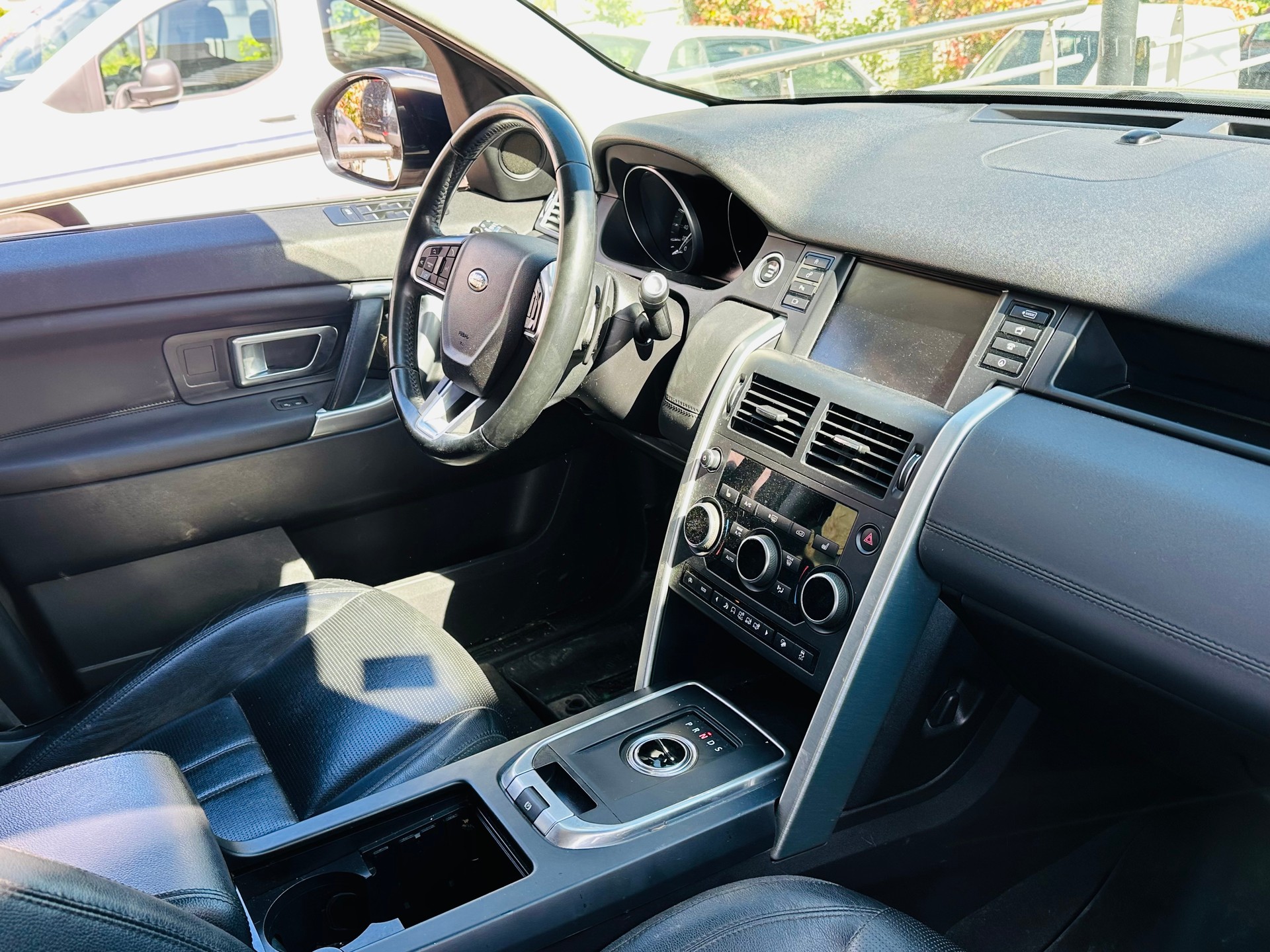 LAND ROVER Discovery Sport 2.0 TD4 HSE Luxury AT9-image-5