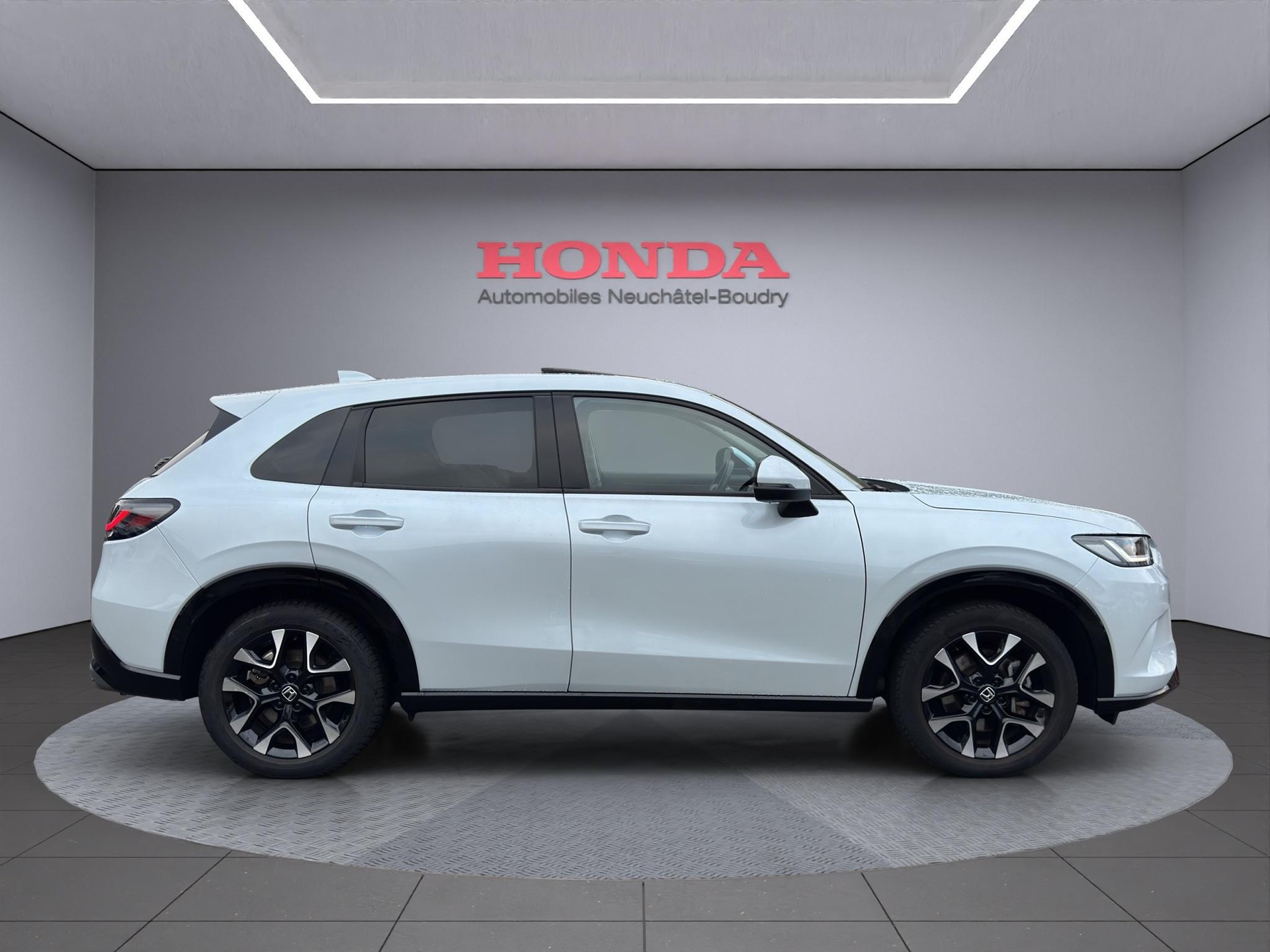 HONDA ZR-V 2.0 i-MMD Advance-showroom-element-1