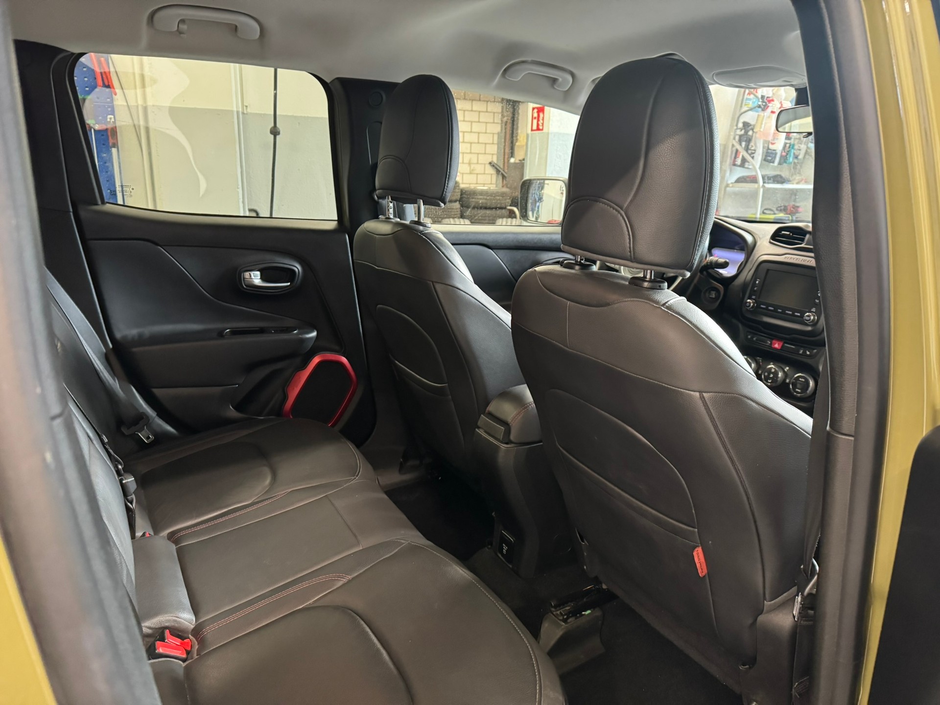 JEEP Renegade 2.0 CRD Trailhawk AWD + Low Range 9ATX-image-9