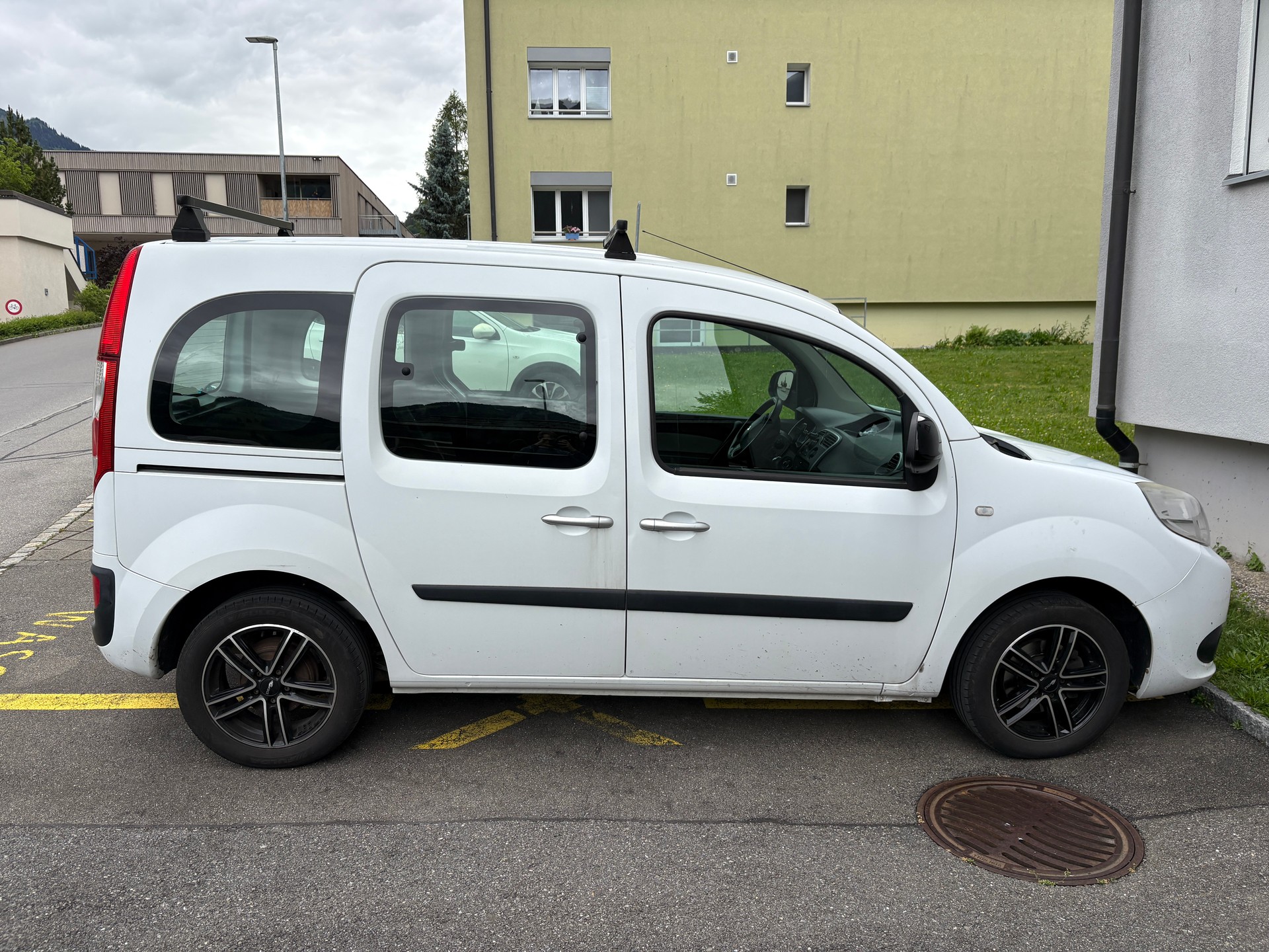 RENAULT 1.5 dCi 90 Expression S/S-image-2