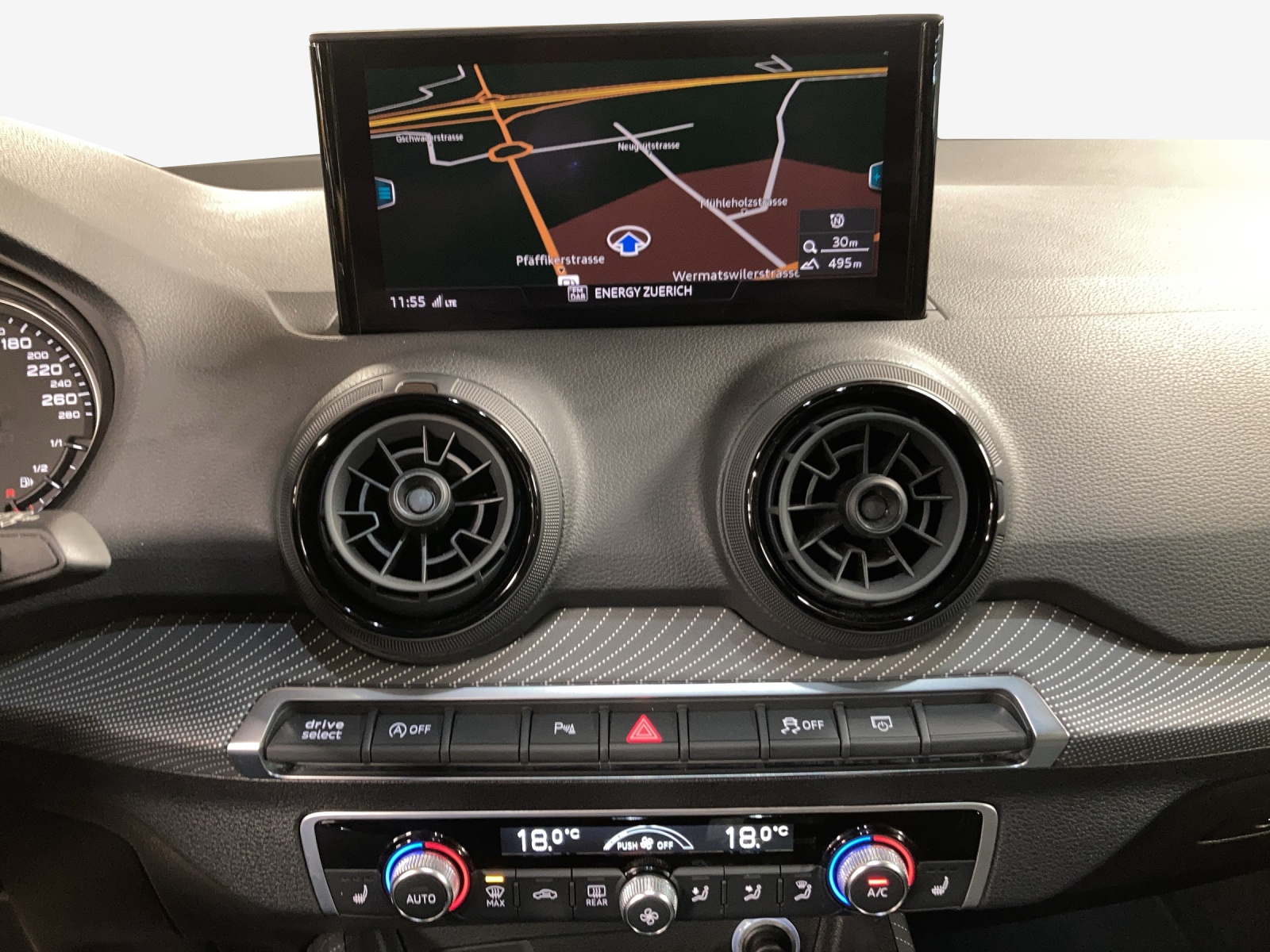 AUDI Q2 2.0 TFSI sport quattro S-tronic-image-10