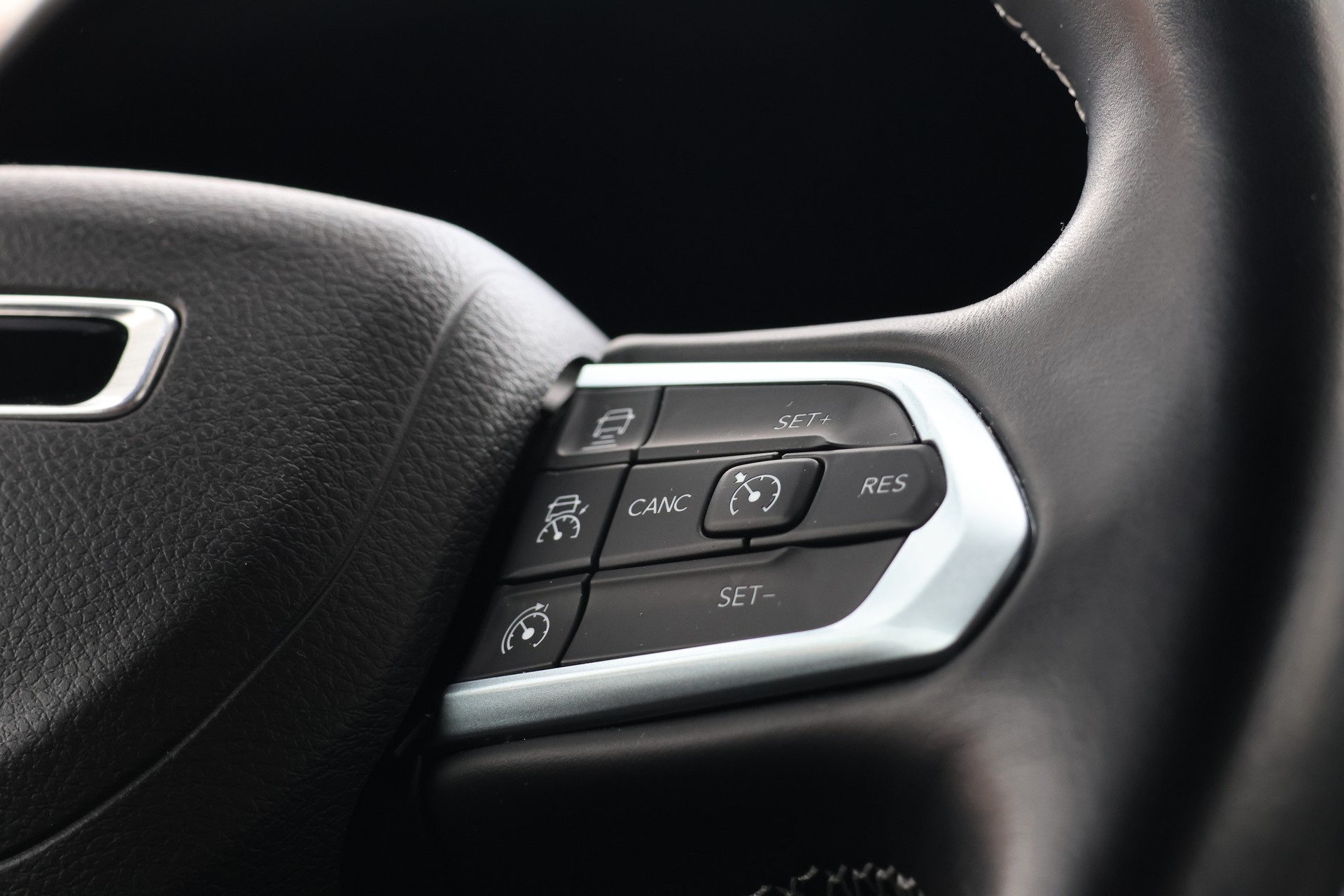 JEEP Compass 4x2 1.3 Turbo S DKG (CH)-image-16