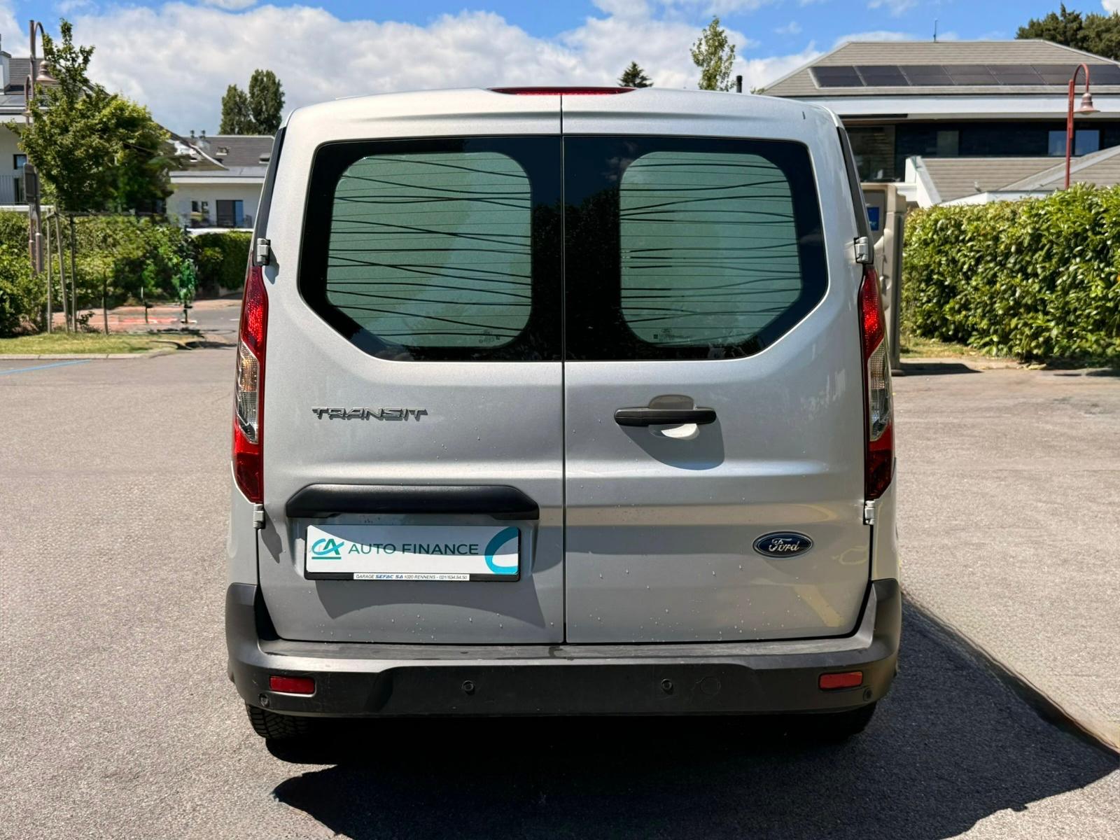 FORD Transit Connect Van T230 DCIV 1.5 EcoBlue Ambi. A-image-5