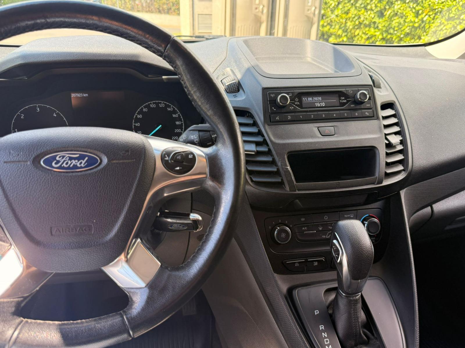 FORD Transit Connect Van T230 DCIV 1.5 EcoBlue Ambi. A-image-17