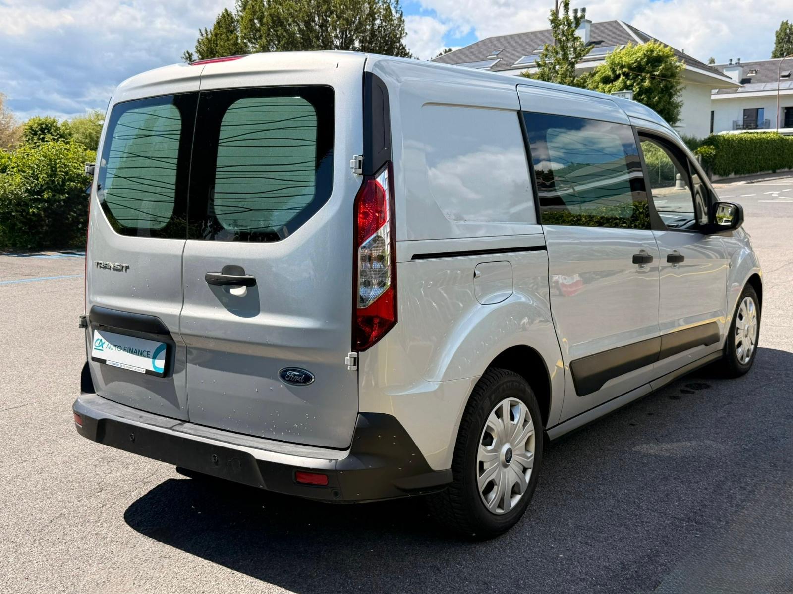 FORD Transit Connect Van T230 DCIV 1.5 EcoBlue Ambi. A-image-6