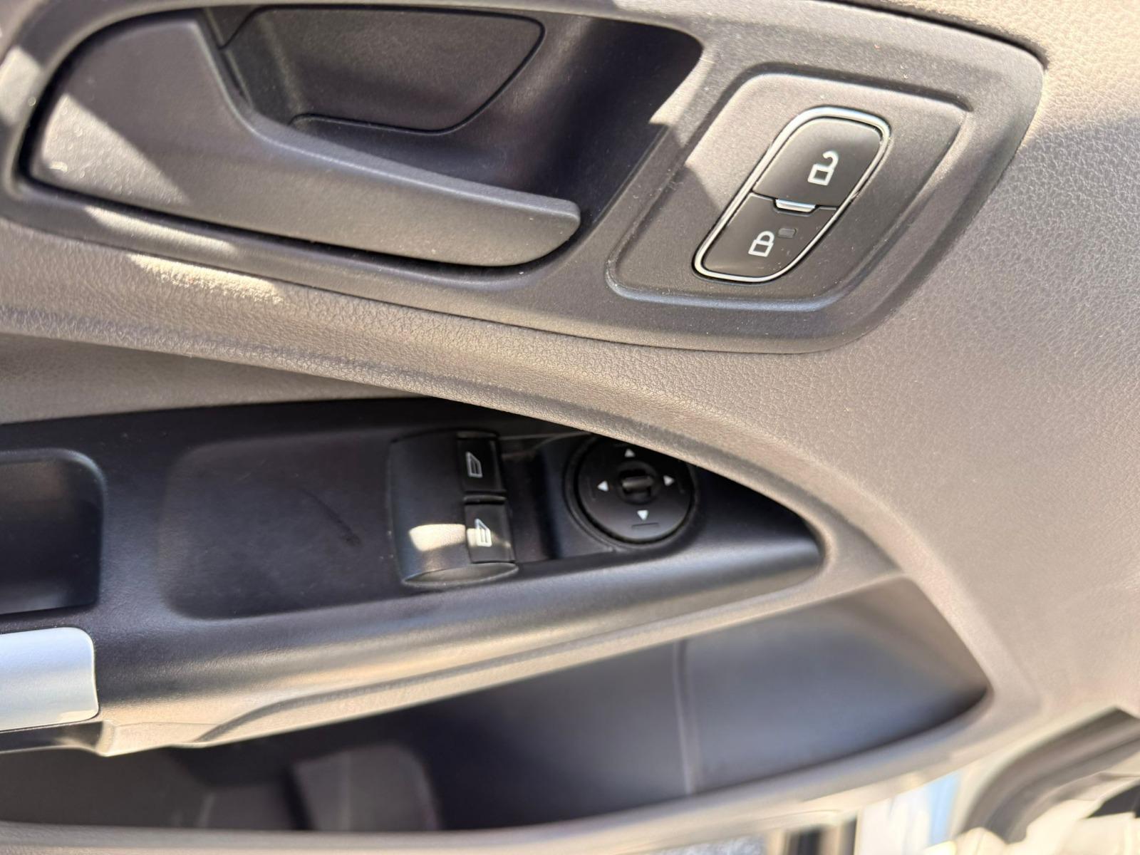 FORD Transit Connect Van T230 DCIV 1.5 EcoBlue Ambi. A-image-20