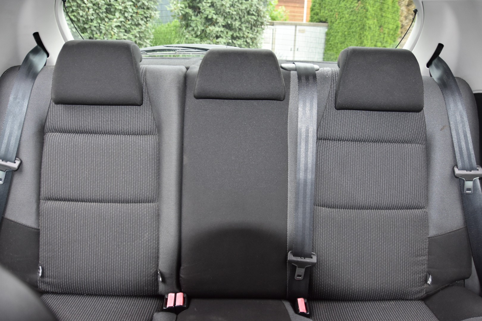 PEUGEOT 1.4 16V 95 Active-image-6