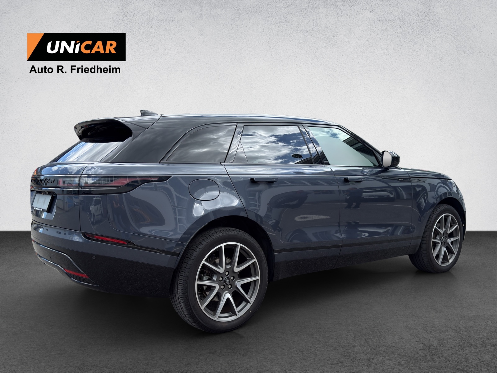 LAND ROVER Range Rover Velar Auto-Dynamic P400e 2.0 I4 PHEV HSE Automatic-image-6