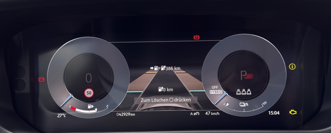 LAND ROVER Range Rover Velar Auto-Dynamic P400e 2.0 I4 PHEV HSE Automatic-image-10