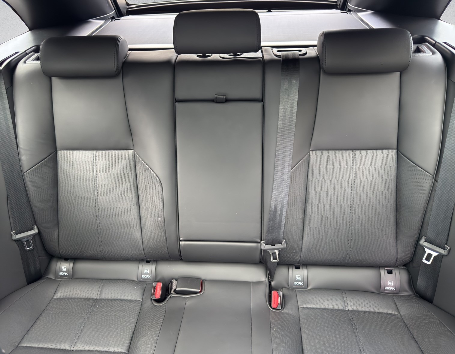 LAND ROVER Range Rover Velar Auto-Dynamic P400e 2.0 I4 PHEV HSE Automatic-image-15