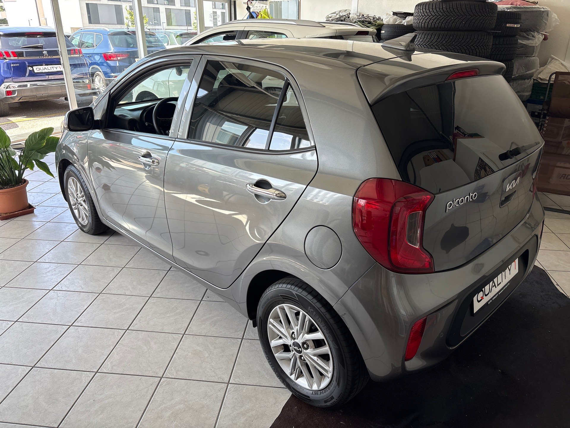 KIA Picanto 1.0 CVVT First Edition AMT-image-4