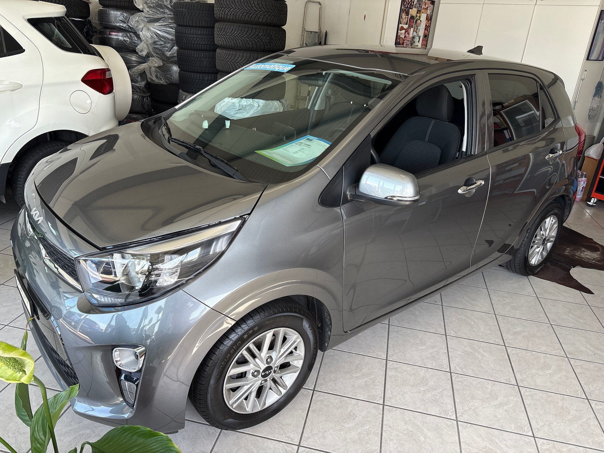 KIA Picanto 1.0 CVVT First Edition AMT-image-1