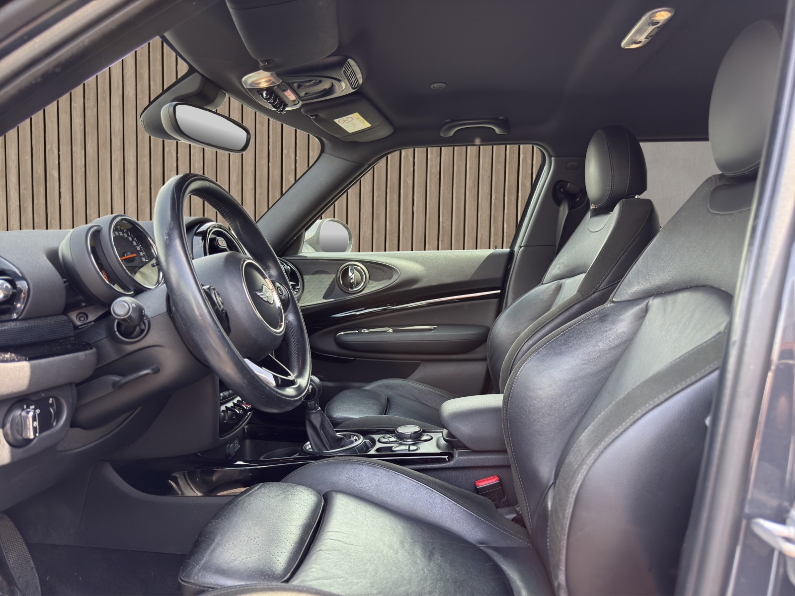 MINI Clubman Cooper SD-image-4