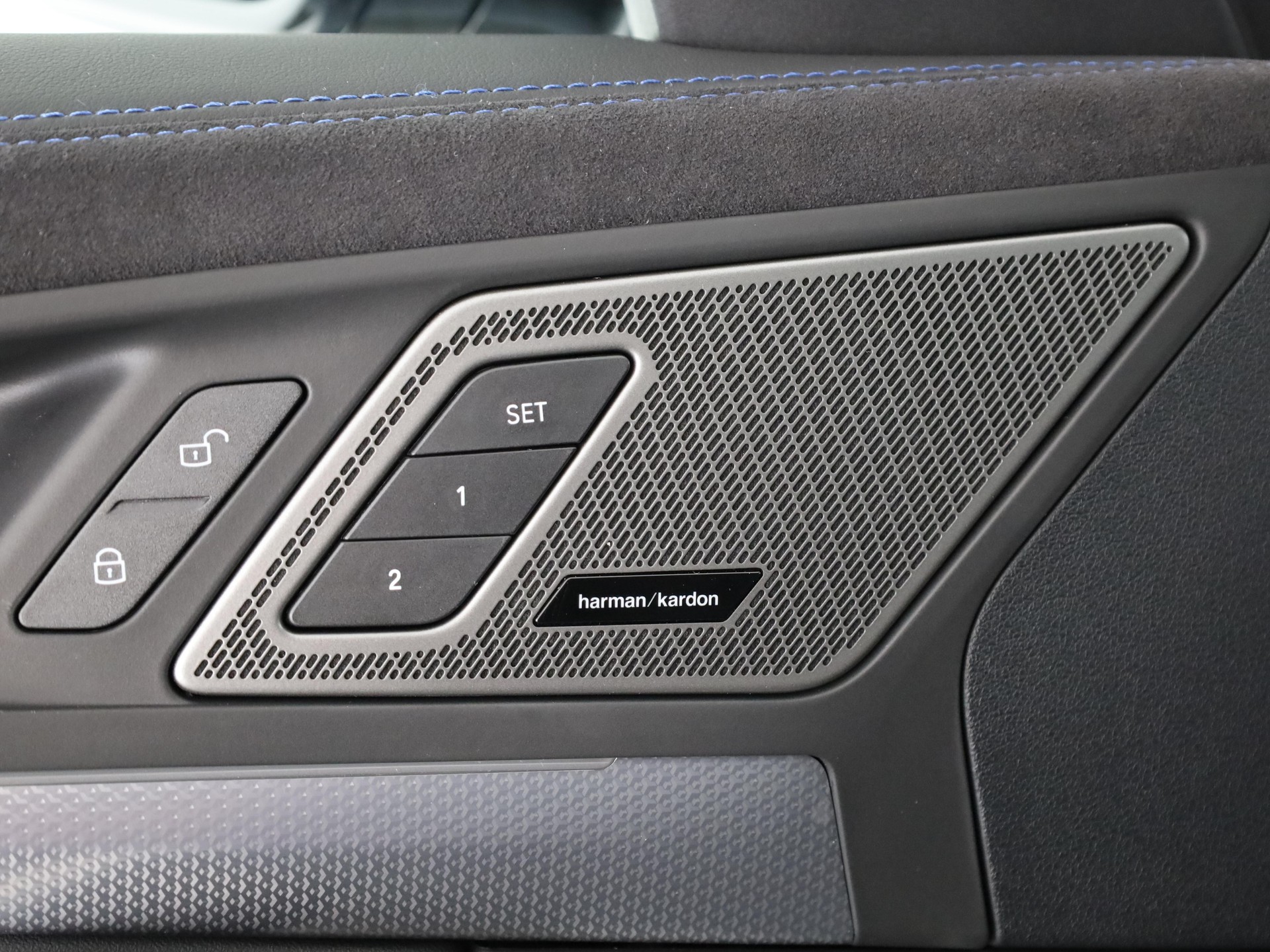 BMW X1 23d xDrive paddles-image-10