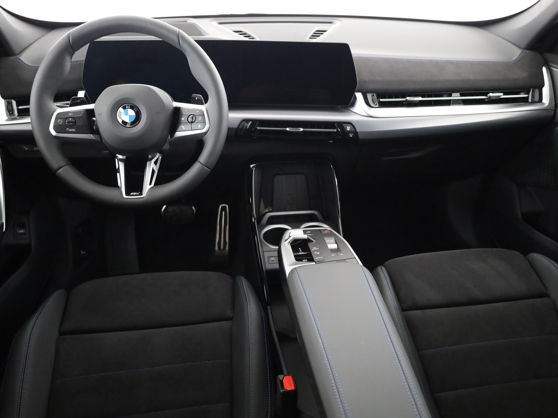 BMW X1 23d xDrive paddles-image-17