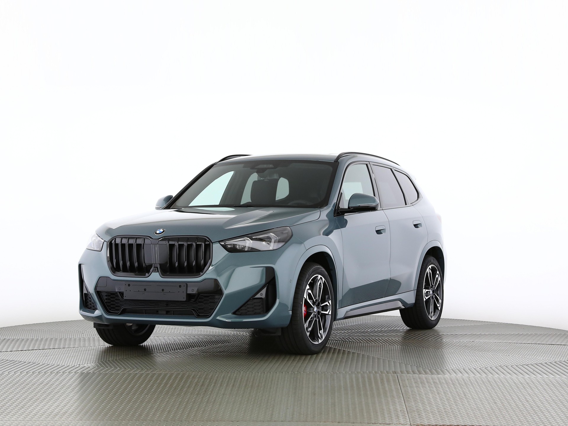BMW X1 23d xDrive paddles-image-0