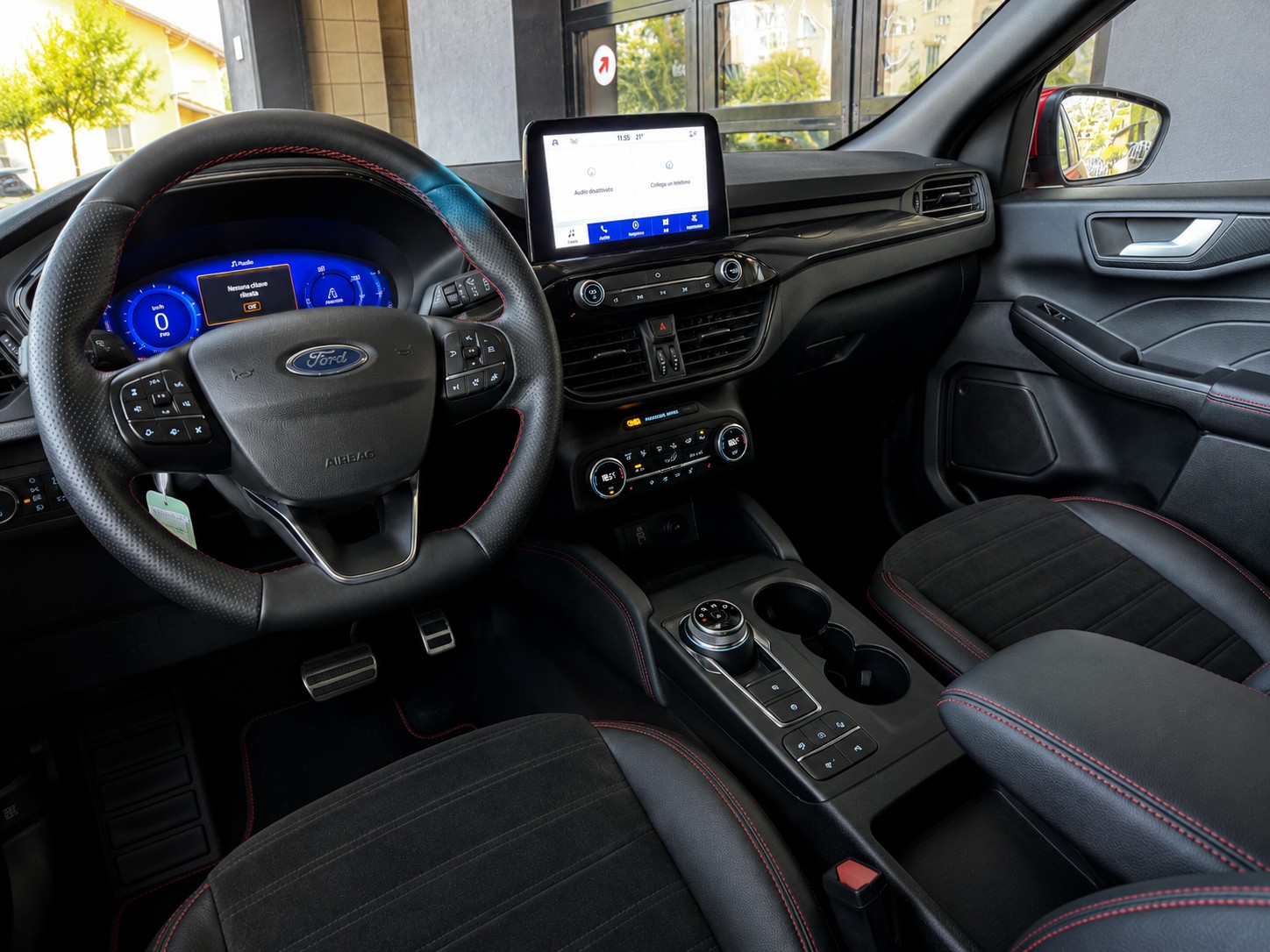 FORD Kuga 2.5 PHEV ST-Line X-image-7