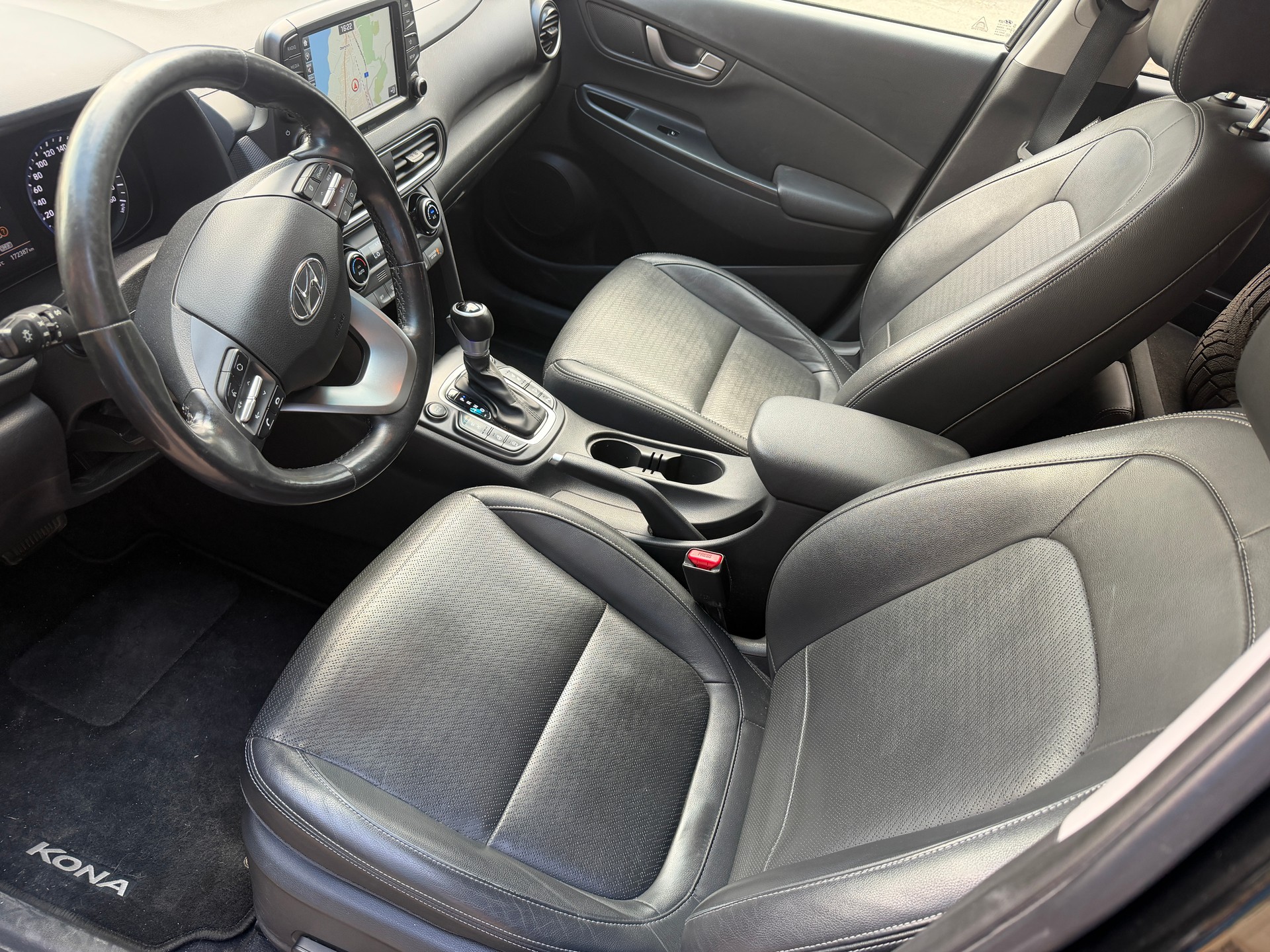 HYUNDAI Kona 1.6 T-GDi Launch Plus 4WD DCT-image-5