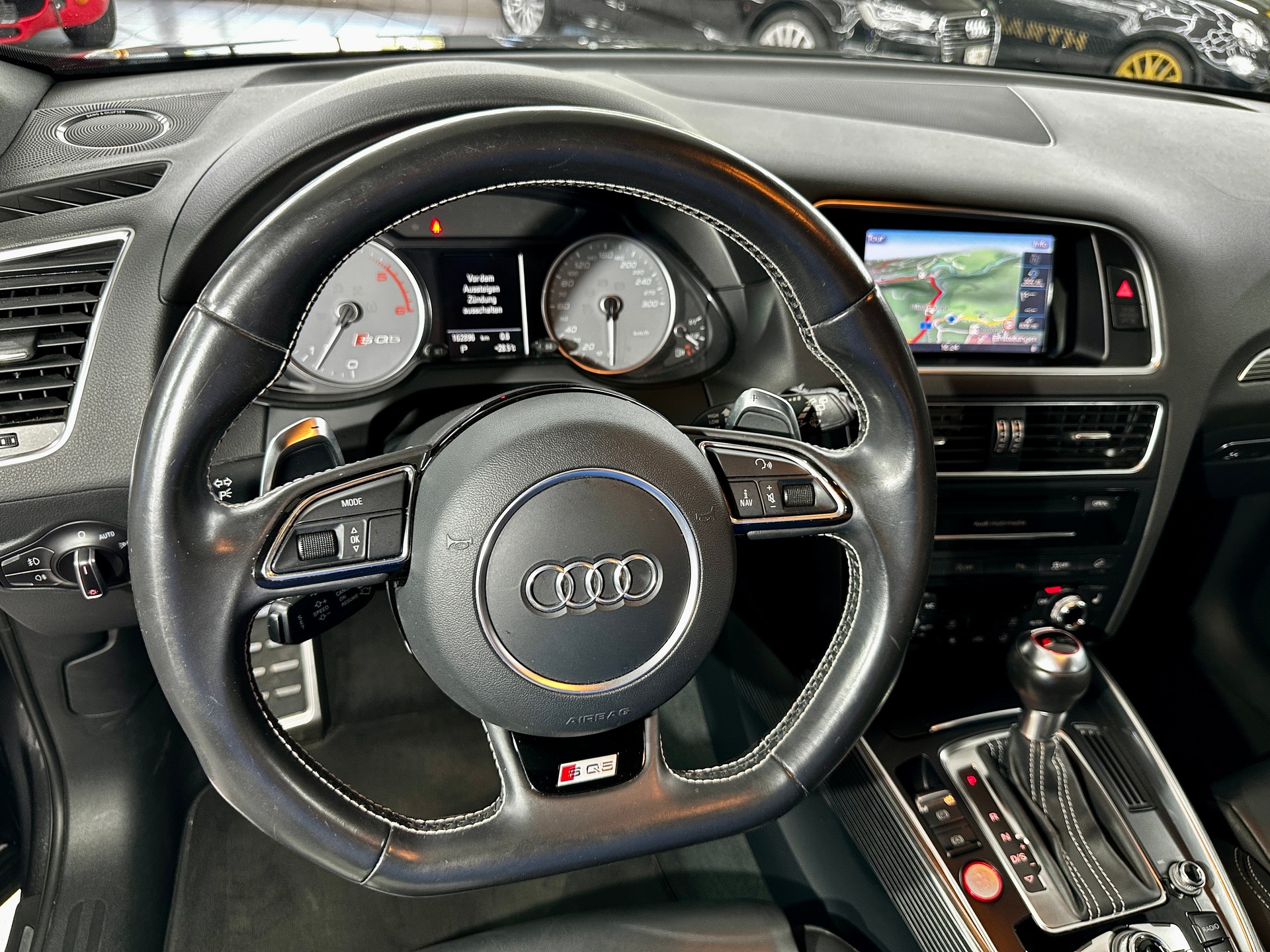 AUDI SQ5 3.0 TDI quattro tiptronic-image-17