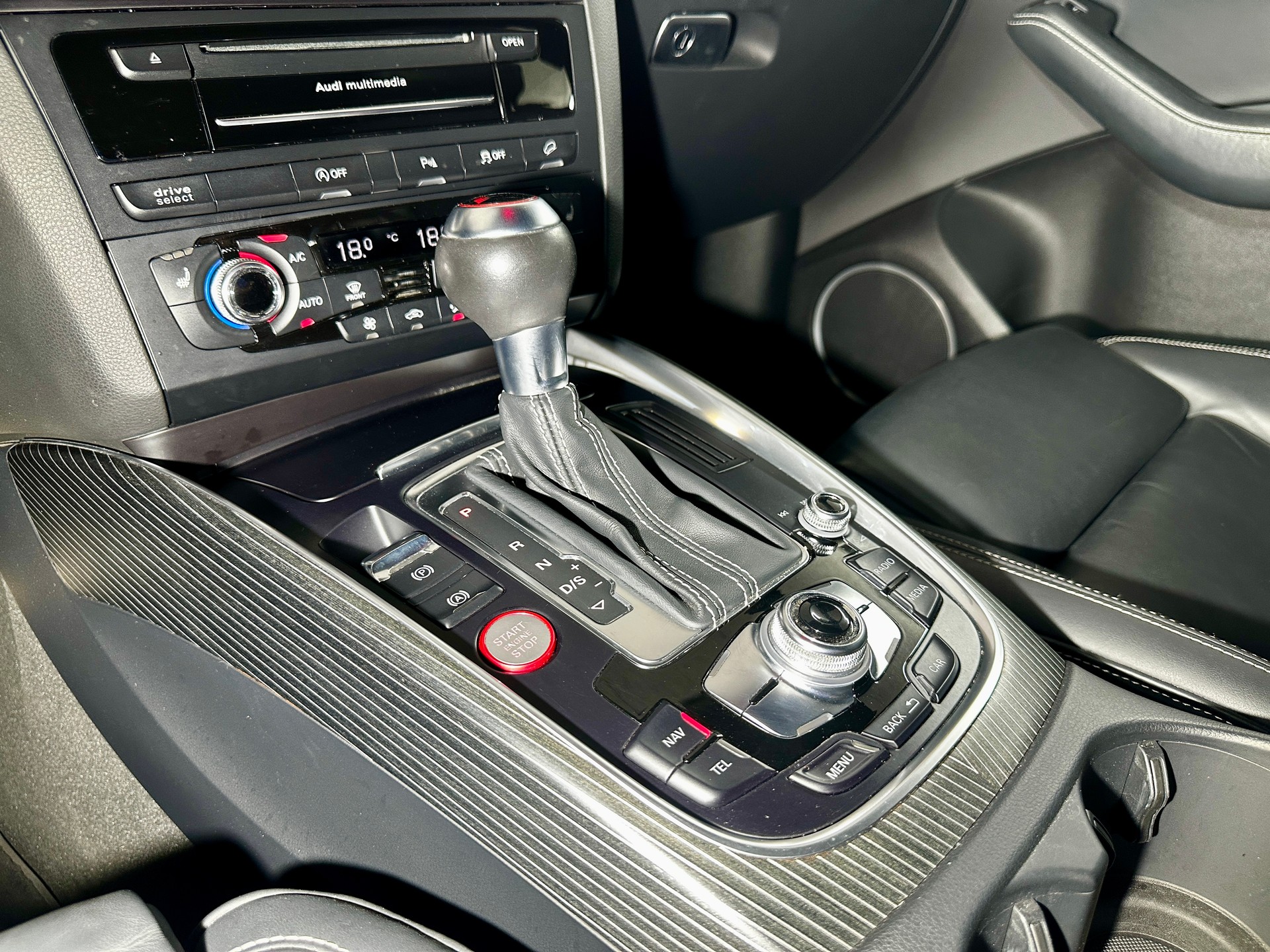 AUDI SQ5 3.0 TDI quattro tiptronic-image-22