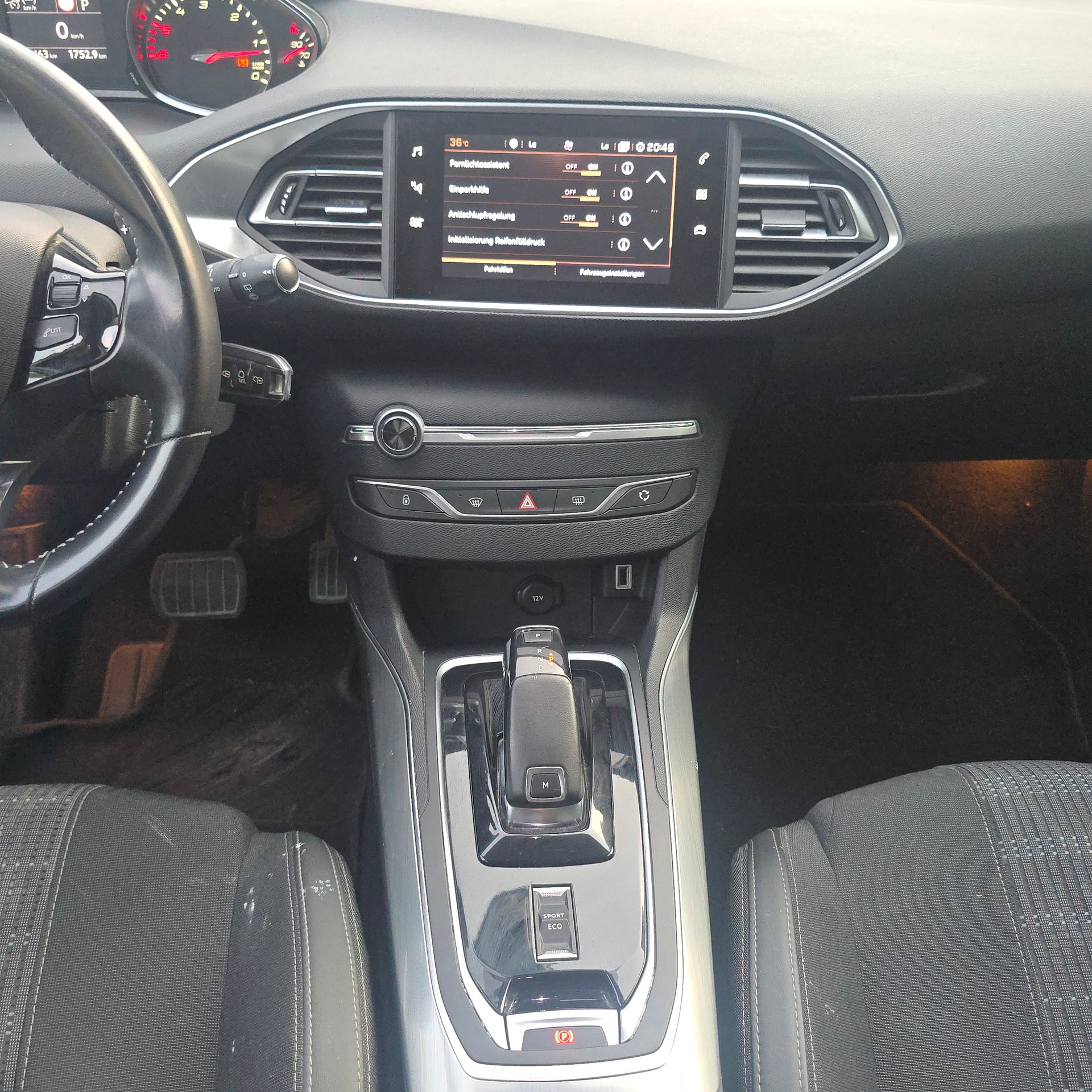 PEUGEOT 308 SW 1.5 BlueHDI Active EAT8-image-13