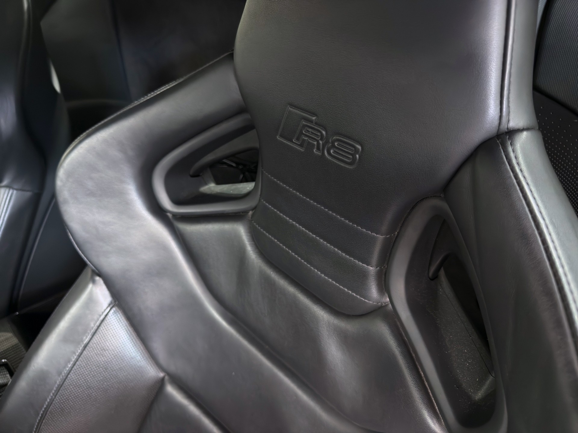 AUDI R8 Coupé 5.2 S-Tronic Capristo-image-20