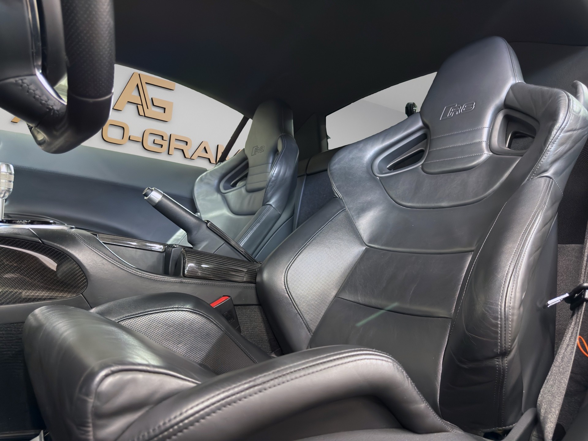 AUDI R8 Coupé 5.2 S-Tronic Capristo-image-13