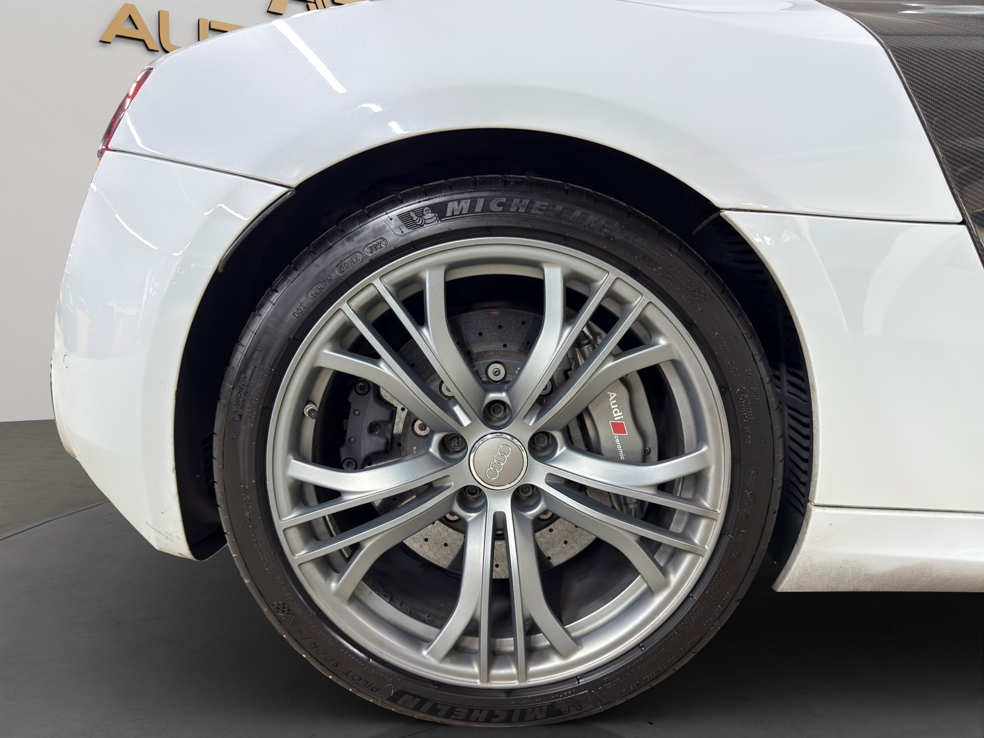 AUDI R8 Coupé 5.2 S-Tronic Capristo-image-9