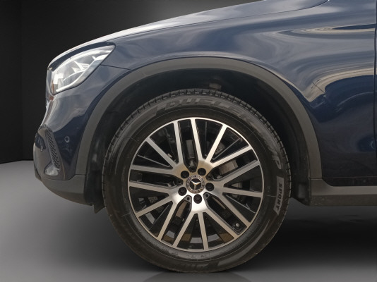 MERCEDES-BENZ GLC 300 d 4Matic-image-5