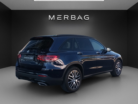 MERCEDES-BENZ GLC 300 d 4Matic-image-1