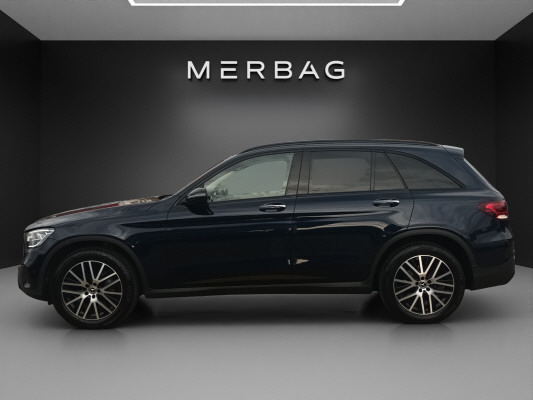 MERCEDES-BENZ GLC 300 d 4Matic-image-4