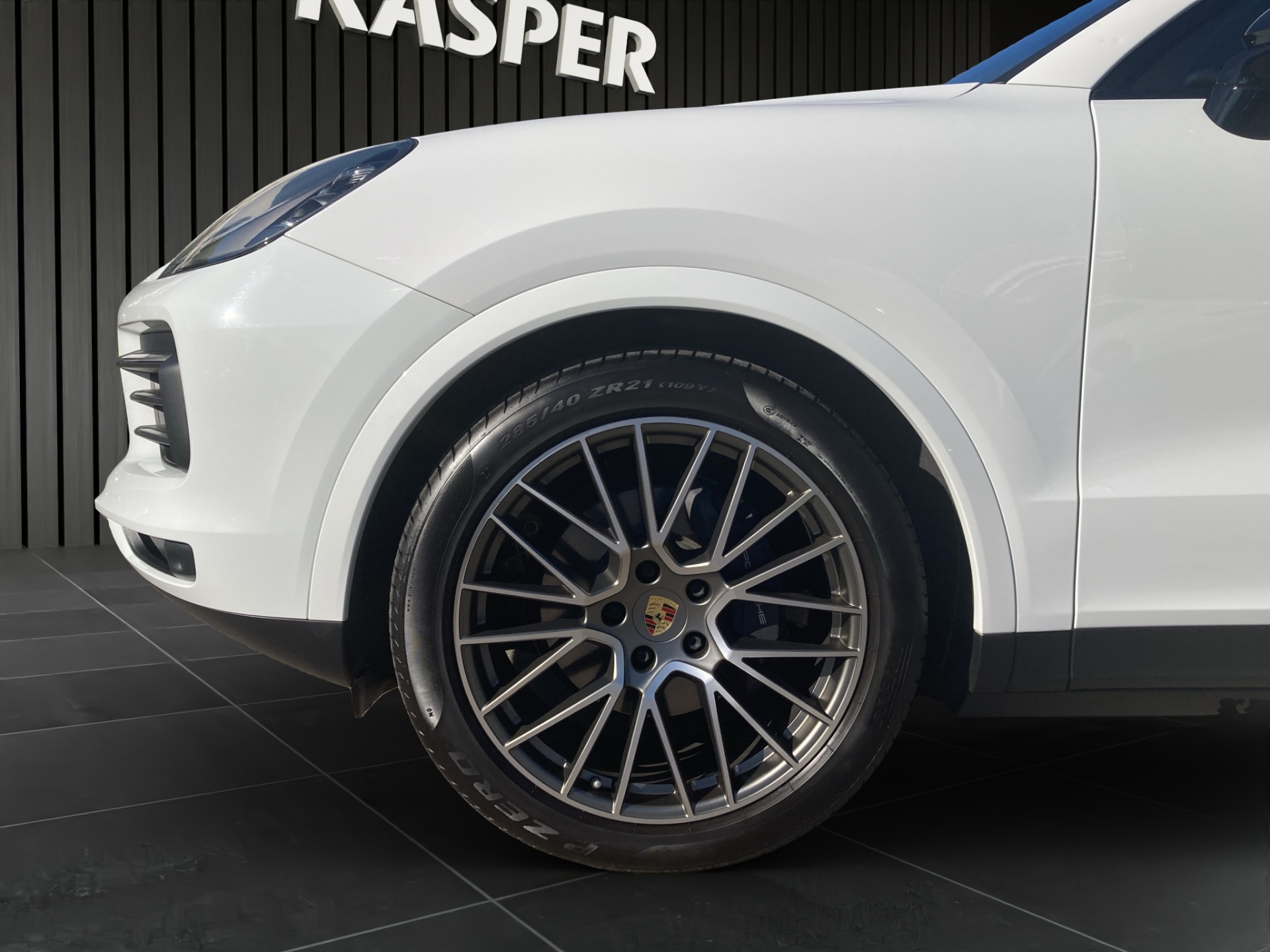 PORSCHE Cayenne Coupé Platinum Edition-image-7